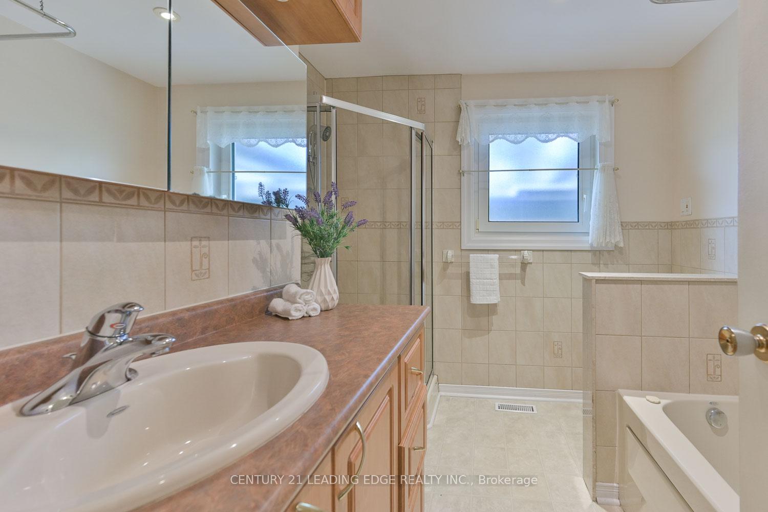 Photo 19 of 784 Batory Avenue, Pickering, West Shore — HOMEH
