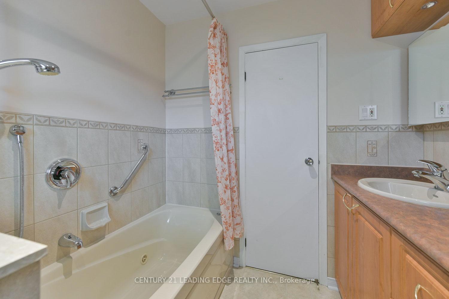 Photo 20 of 784 Batory Avenue, Pickering, West Shore — HOMEH