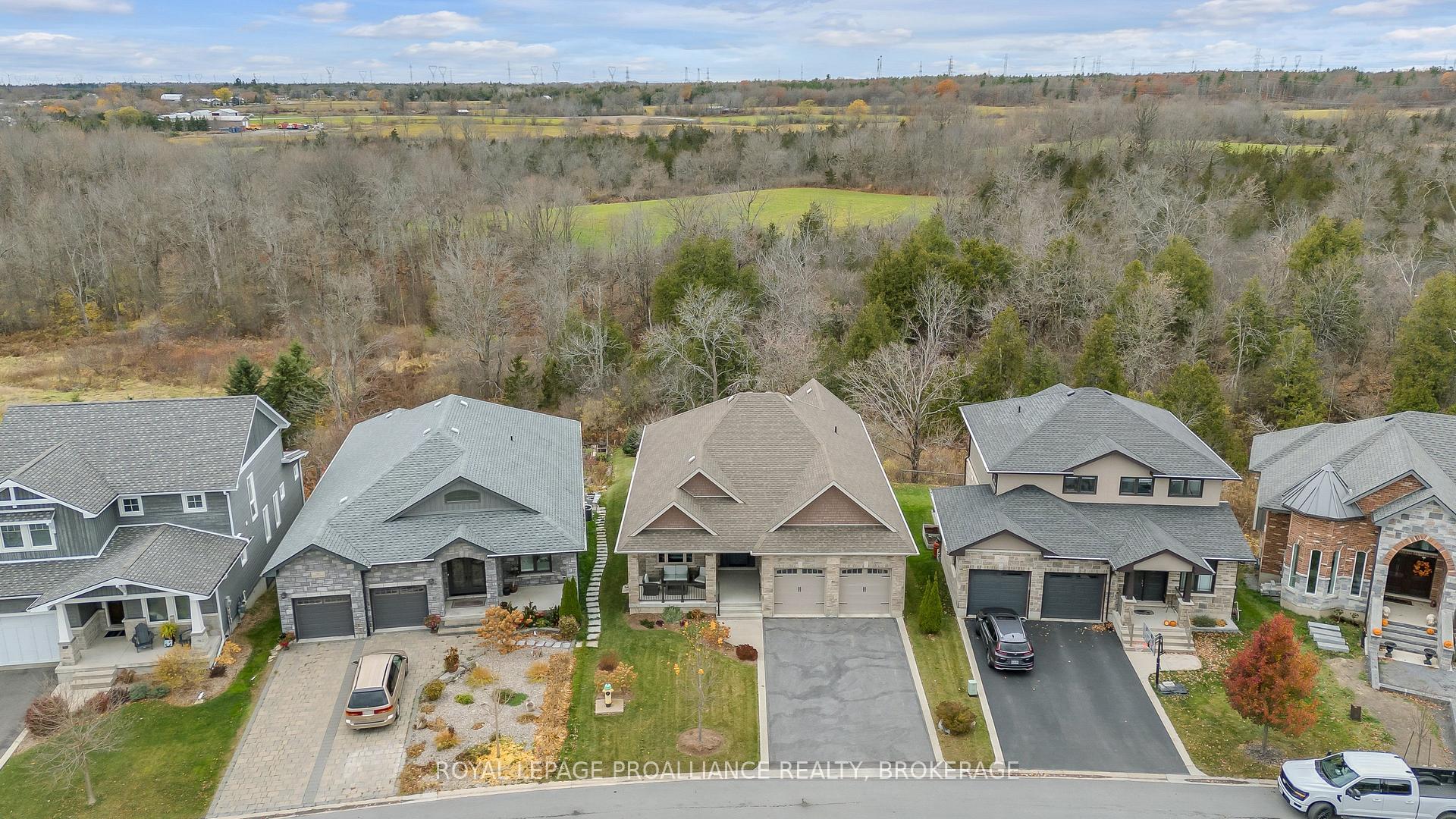 Photo 2 of 865 Roshan Drive, Kingston, City Northwest — HOMEH