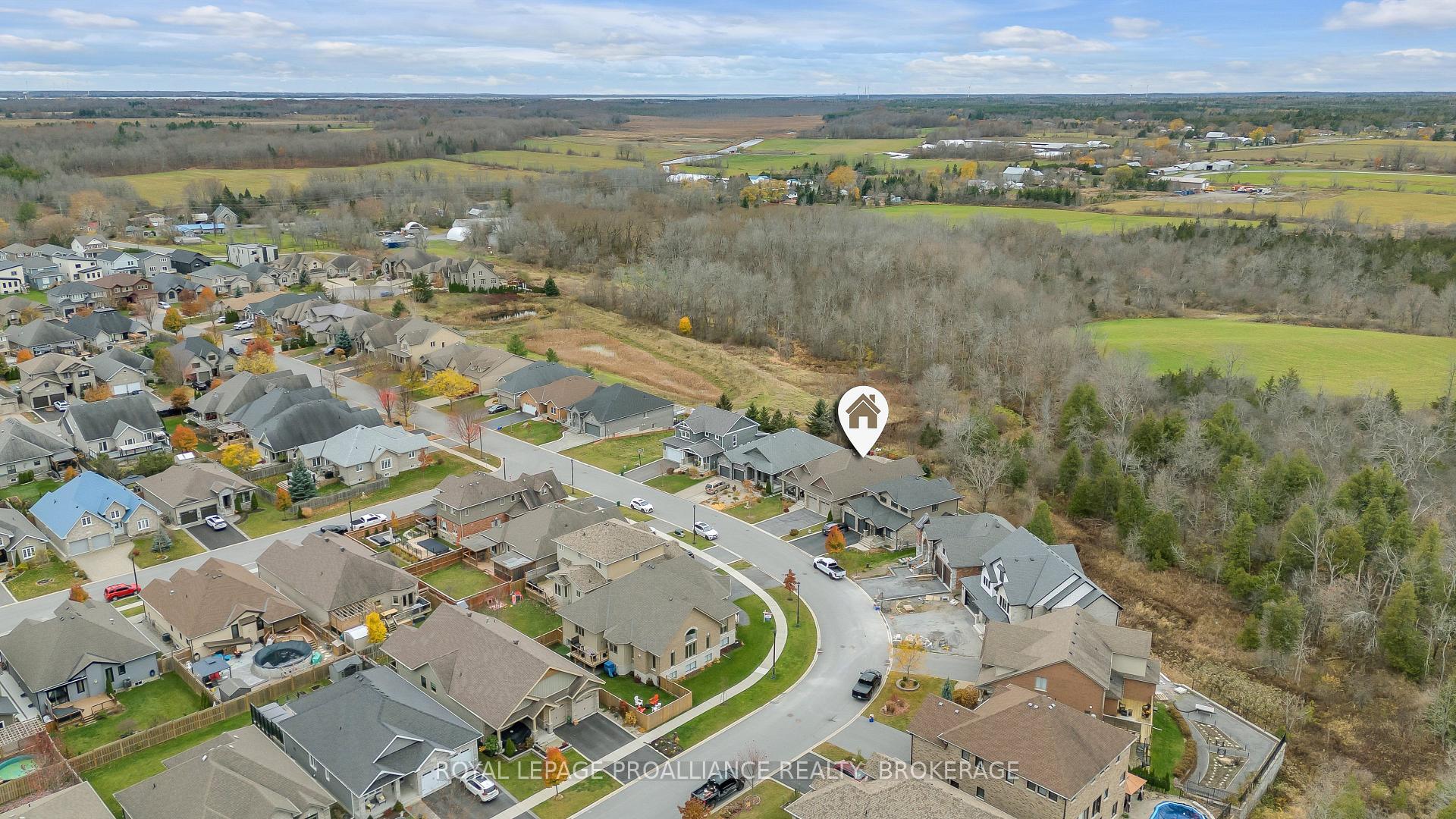 Photo 3 of 865 Roshan Drive, Kingston, City Northwest — HOMEH