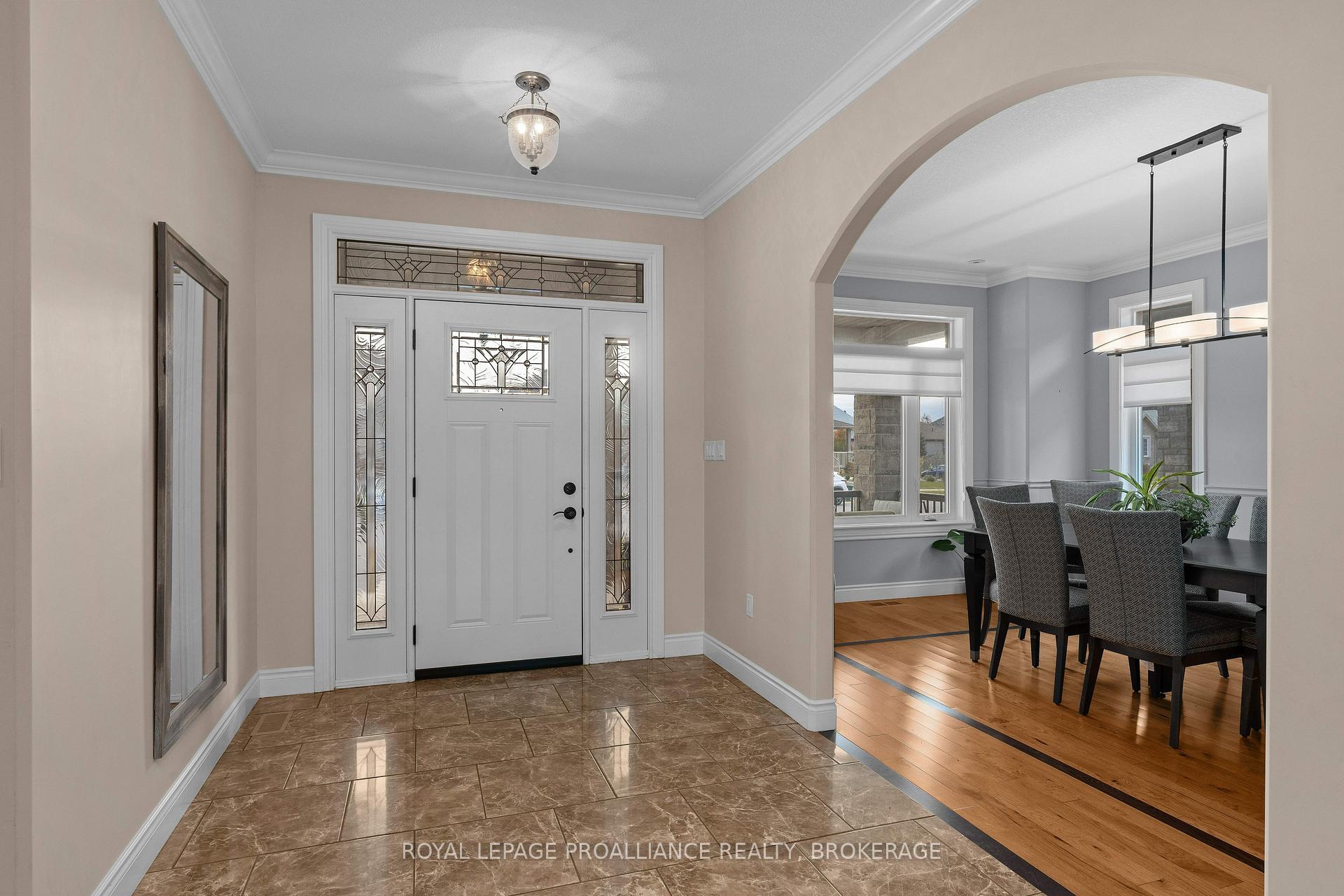 Photo 6 of 865 Roshan Drive, Kingston, City Northwest — HOMEH