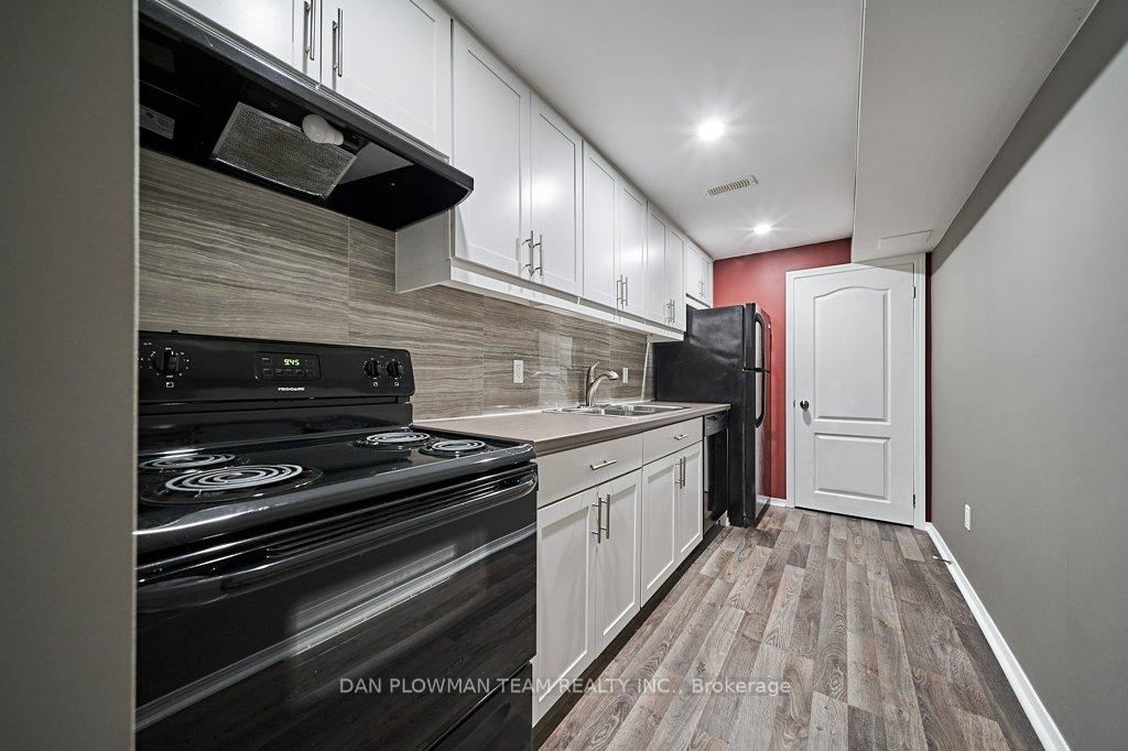 Photo 4 of Unit Basement, 1129 Schooling Drive, Oshawa, Taunton — HOMEH