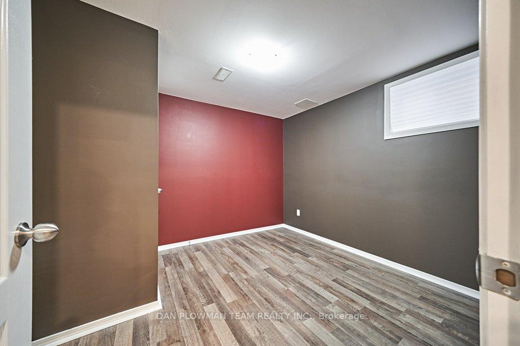 Photo 11 of Unit Basement, 1129 Schooling Drive, Oshawa, Taunton — HOMEH