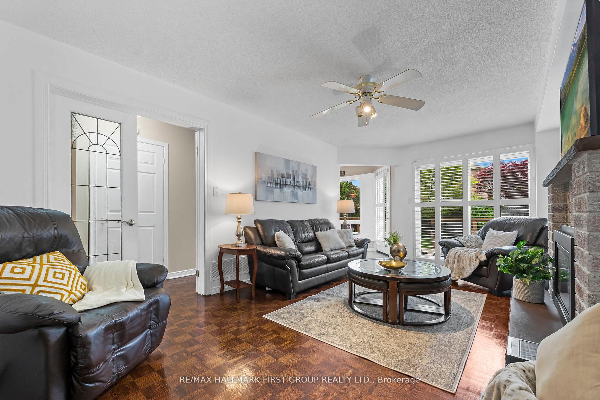 Photo 12 of 1586 Saugeen Drive, Pickering, Amberlea — HOMEH