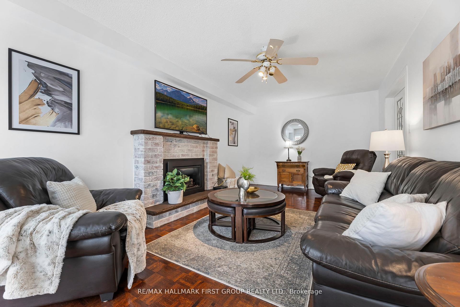 Photo 13 of 1586 Saugeen Drive, Pickering, Amberlea — HOMEH