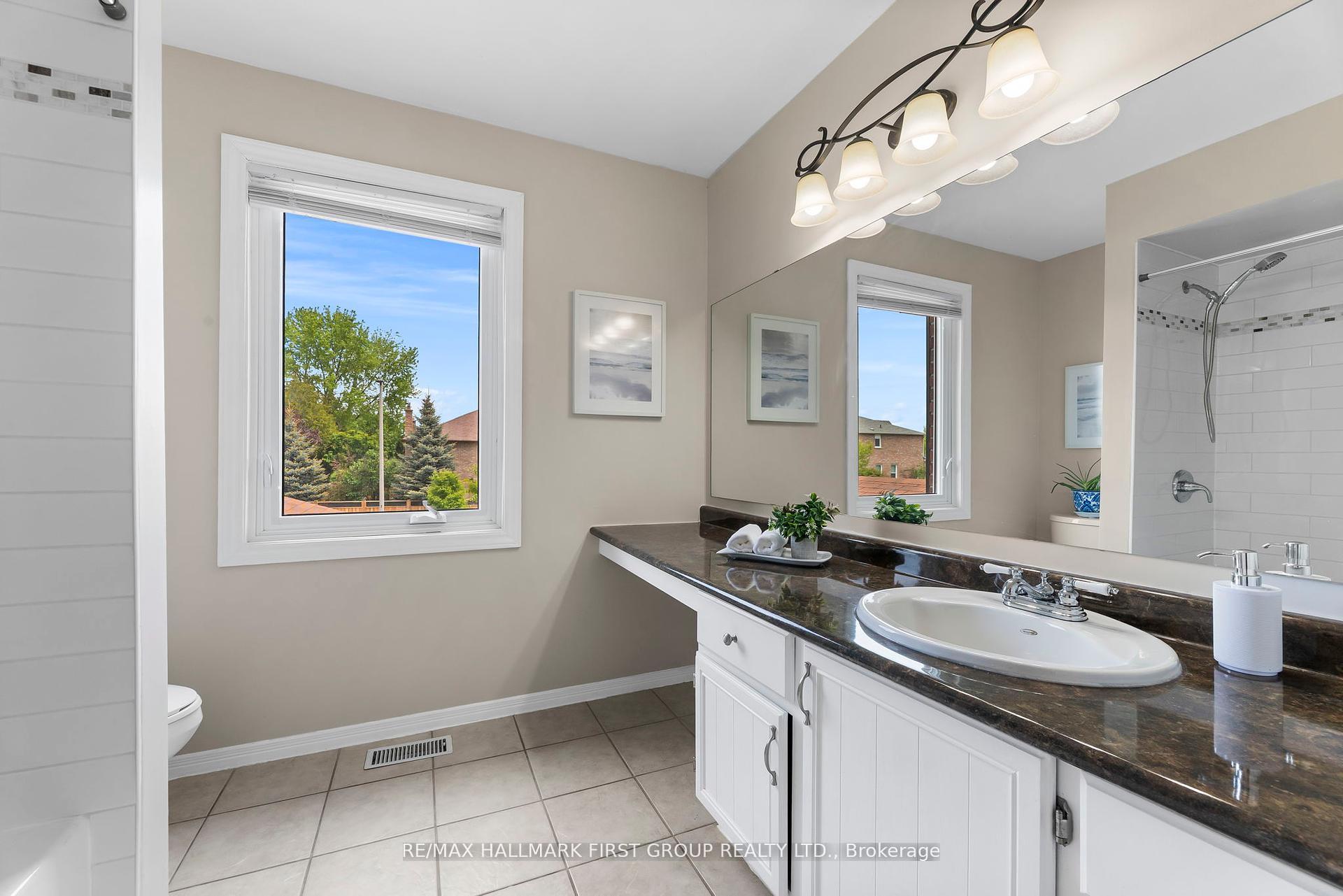 Photo 19 of 1586 Saugeen Drive, Pickering, Amberlea — HOMEH