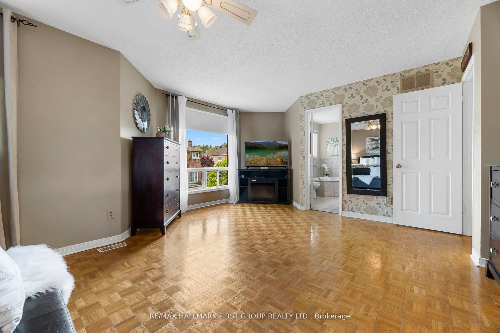 Photo 23 of 1586 Saugeen Drive, Pickering, Amberlea — HOMEH