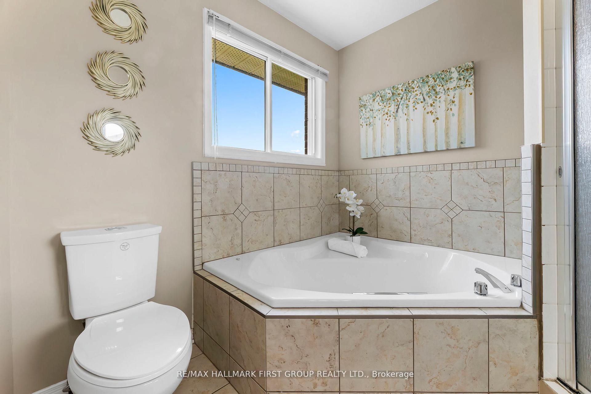 Photo 24 of 1586 Saugeen Drive, Pickering, Amberlea — HOMEH