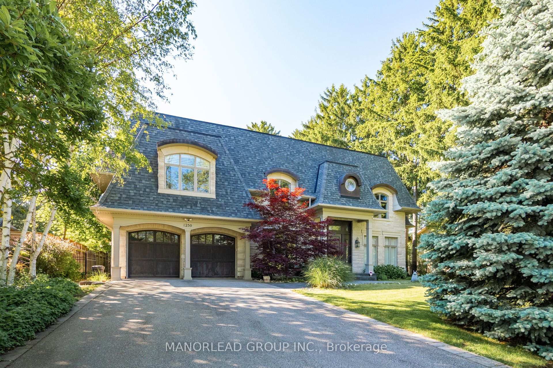 Front of 1259 Cleaver Drive
