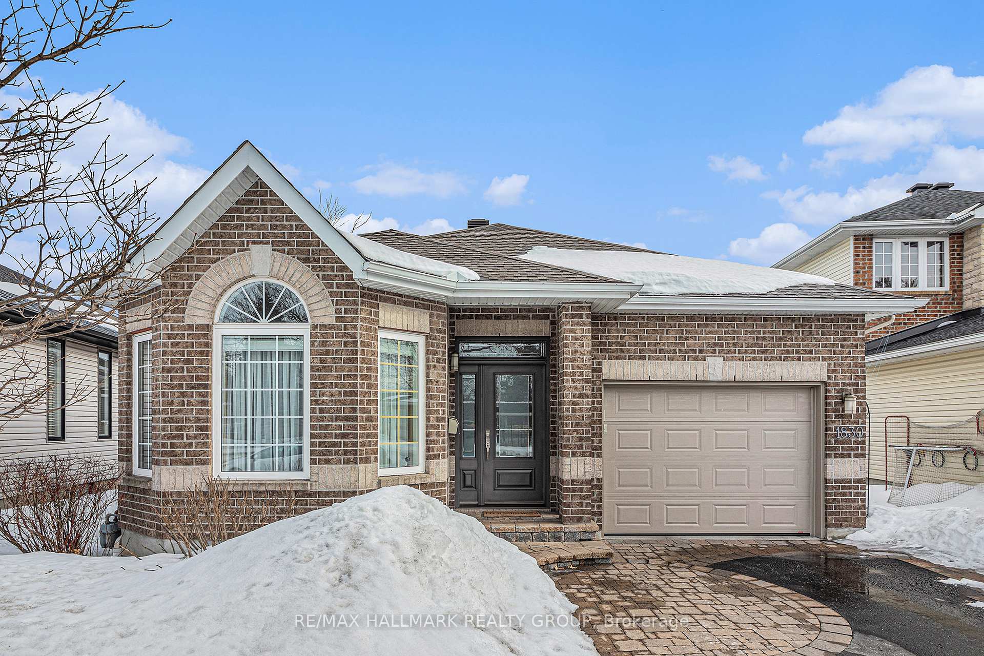 Photo 2 of 1830 Springridge Drive, Ottawa, Springridge/East Village — HOMEH