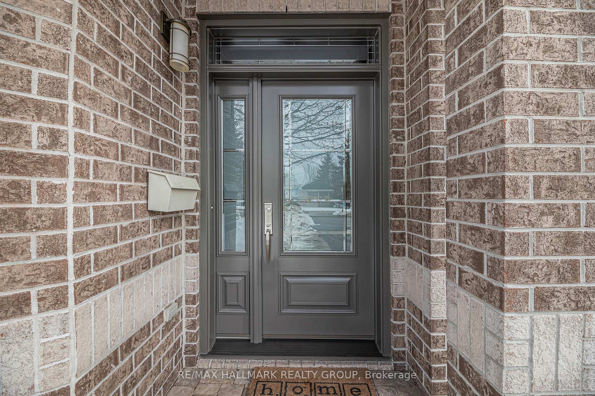 Photo 4 of 1830 Springridge Drive, Ottawa, Springridge/East Village — HOMEH