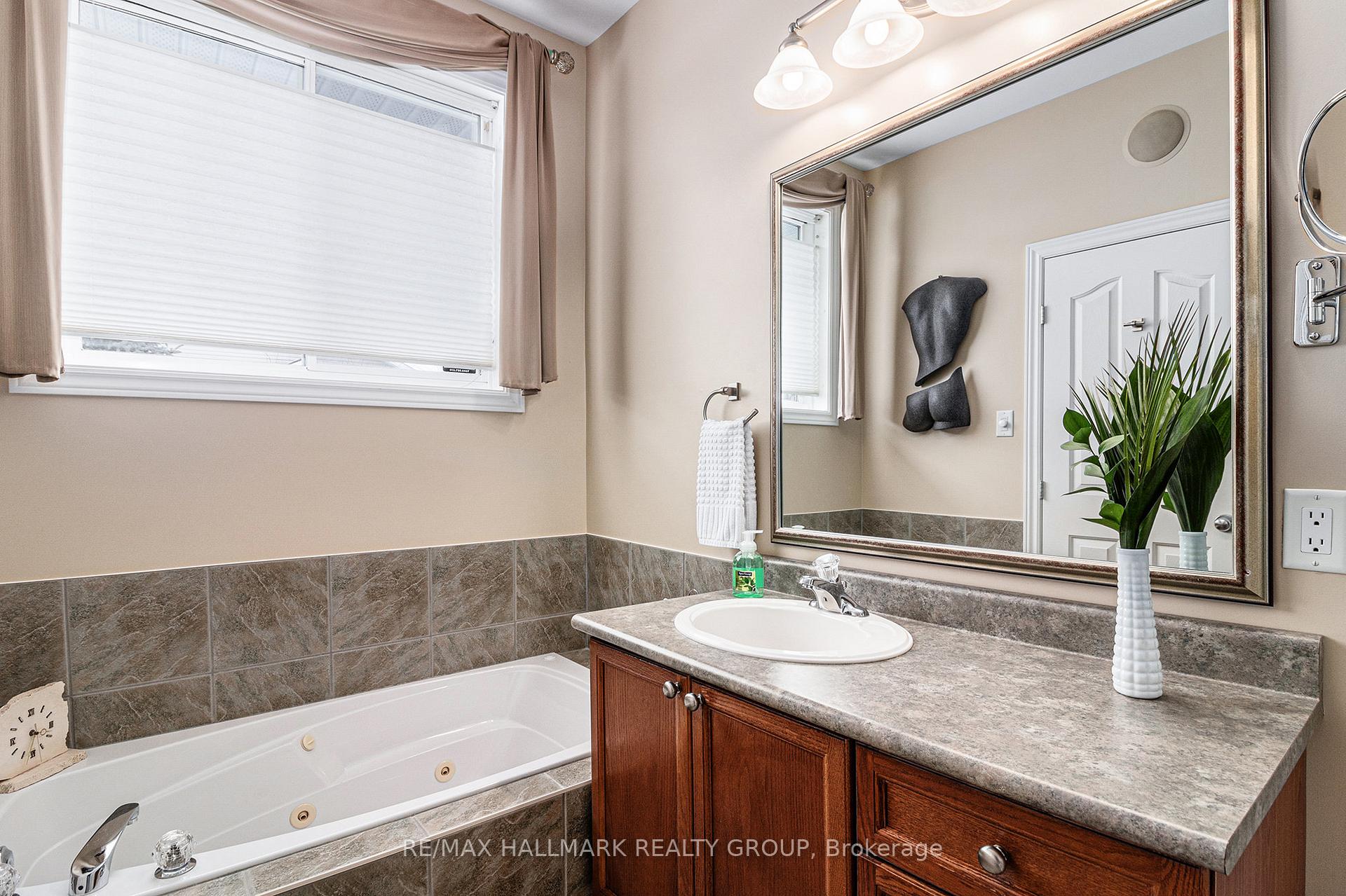 Photo 23 of 1830 Springridge Drive, Ottawa, Springridge/East Village — HOMEH
