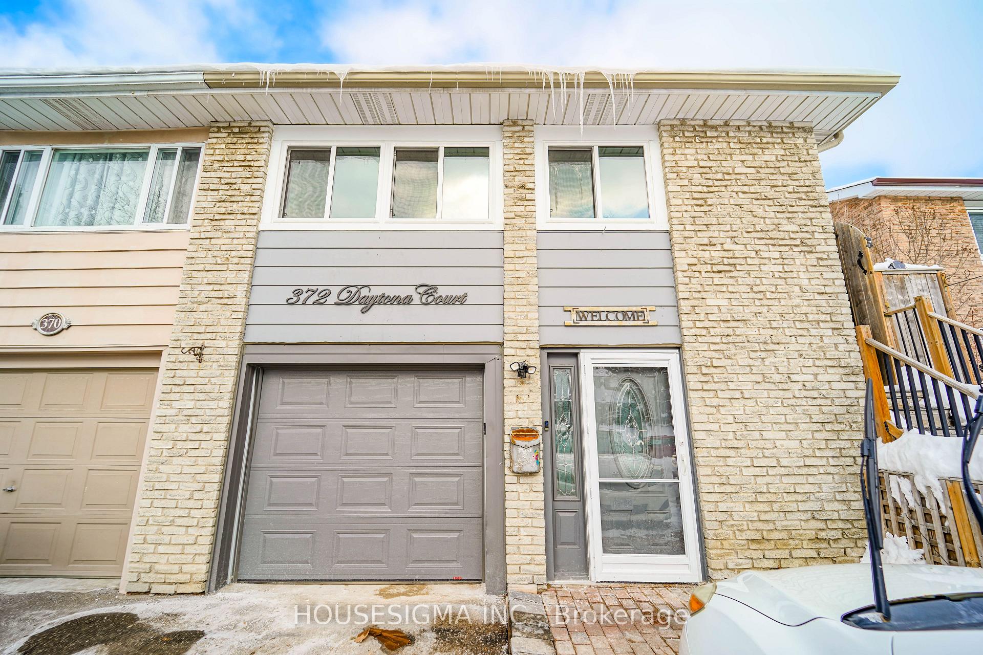 Photo 1 of 372 Daytona Court, Oshawa, Samac — HOMEH