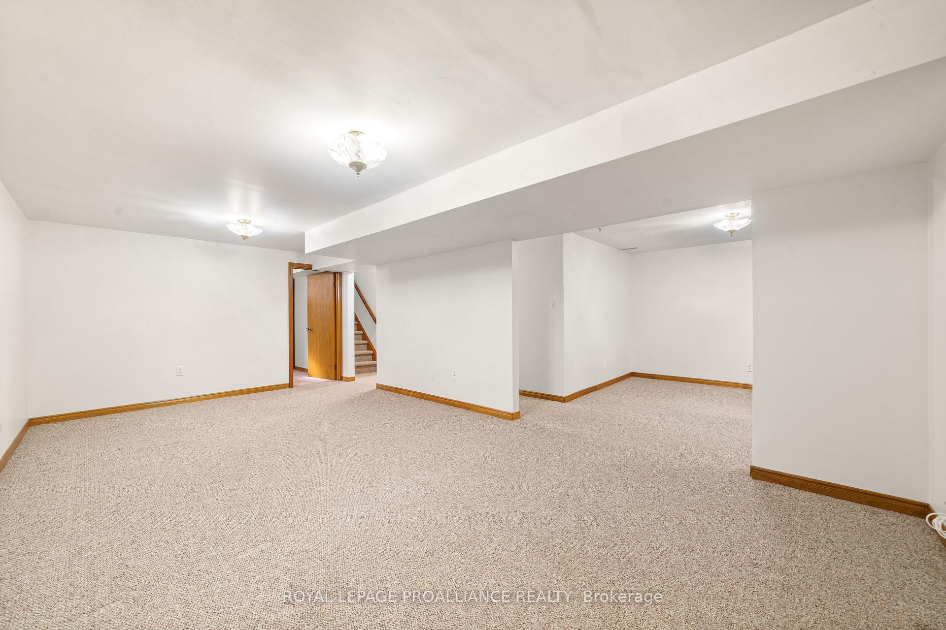 Photo 30 of 54 Fifth Avenue, Quinte West, Murray Ward — HOMEH