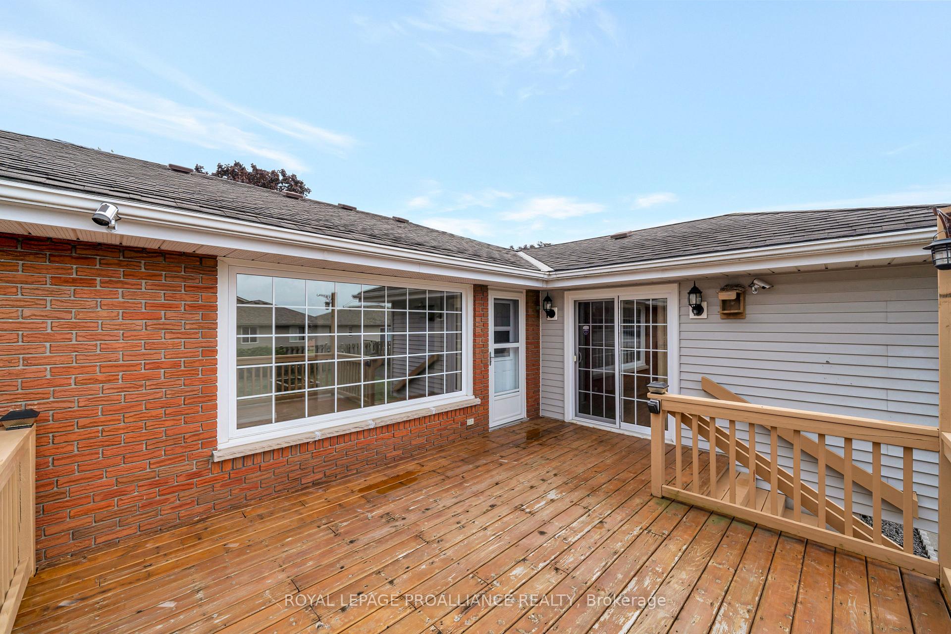 Photo 41 of 54 Fifth Avenue, Quinte West, Murray Ward — HOMEH