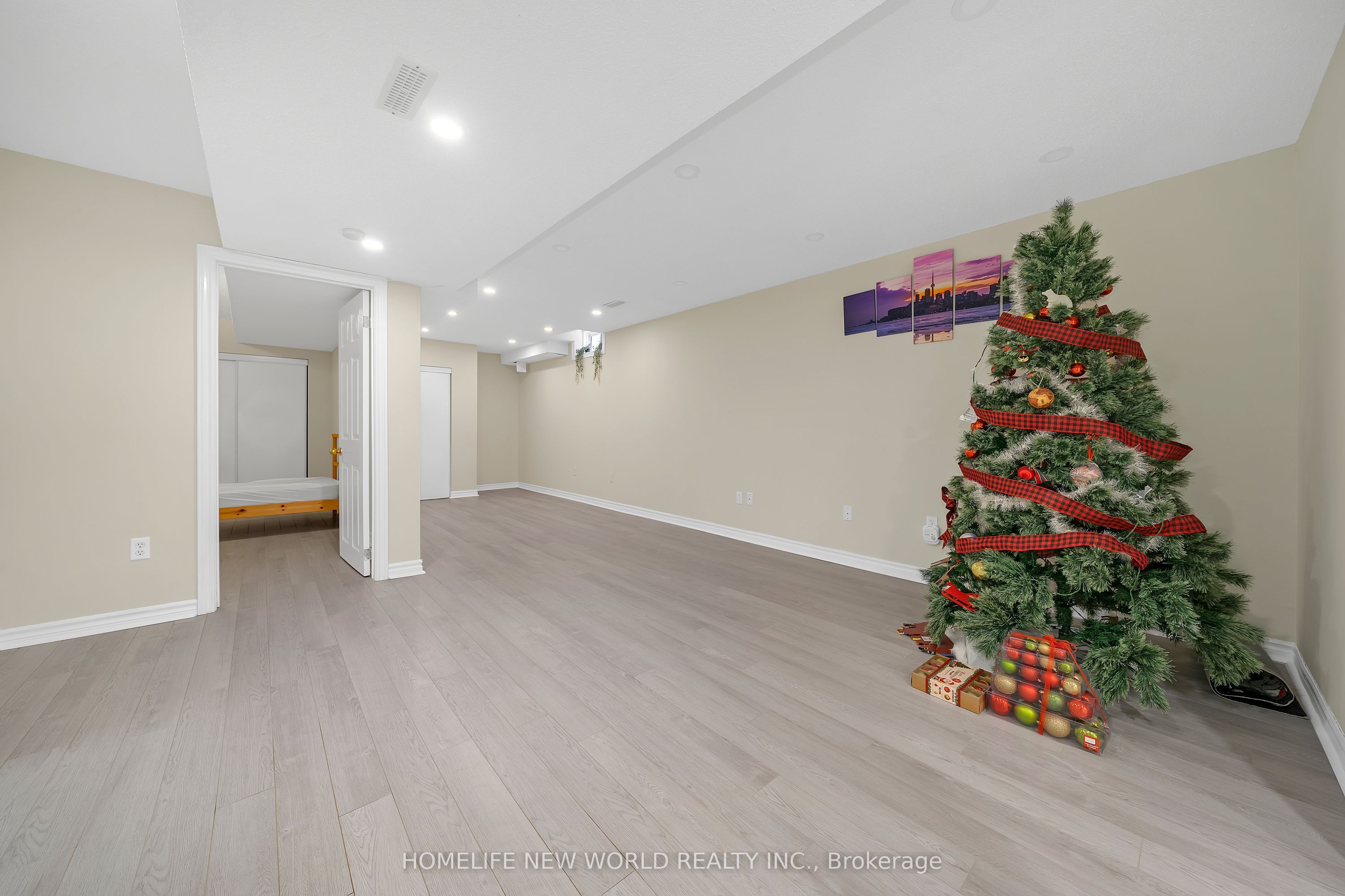 Photo 55 of 72 Ray Street, Markham, Village Green-South Unionville — HOMEH