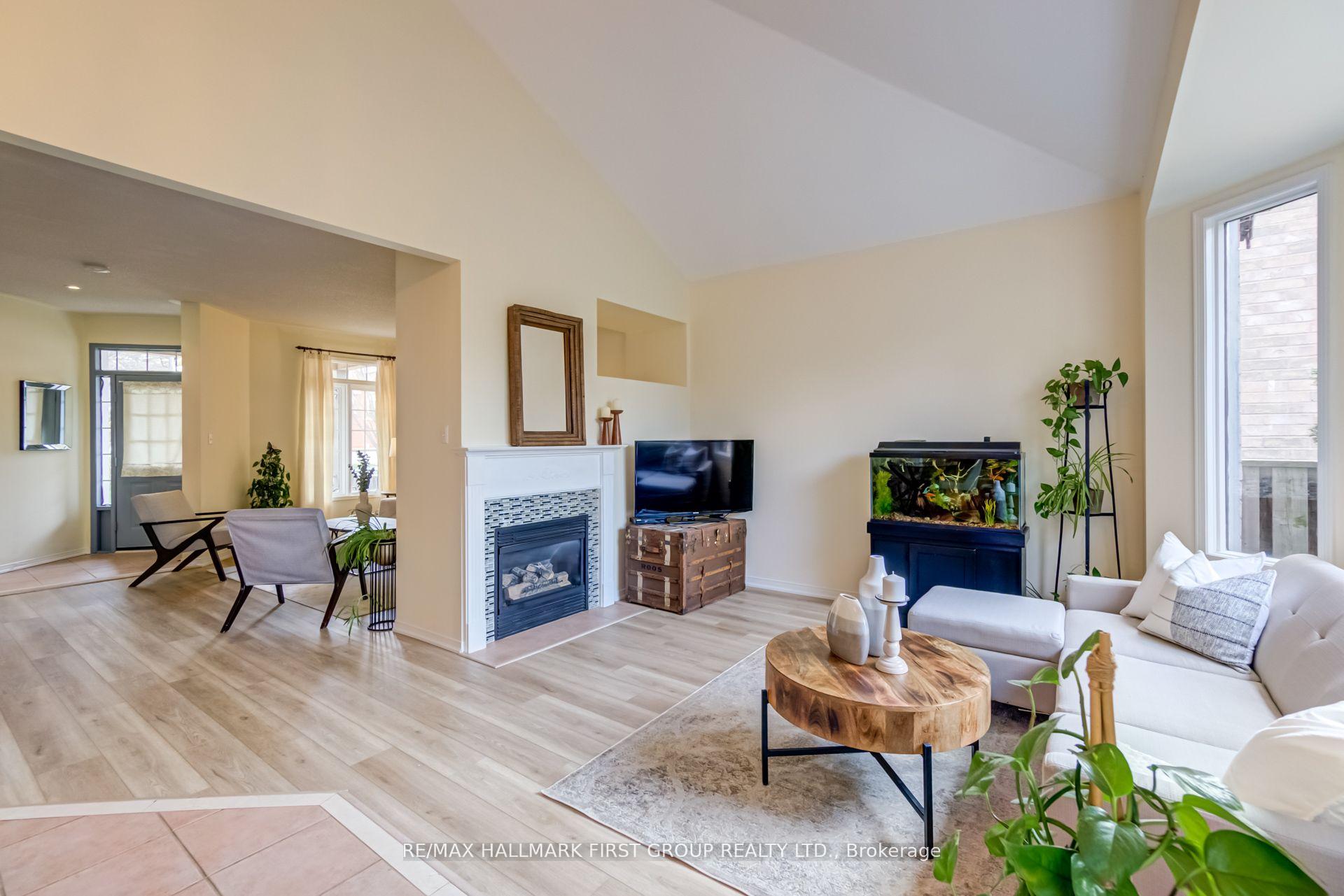 Photo 11 of 1762 Autumn Crescent, Pickering, Amberlea — HOMEH