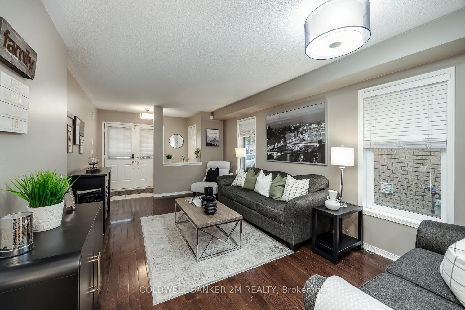 Photo 6 of 813 Taggart Crescent, Oshawa, Pinecrest — HOMEH