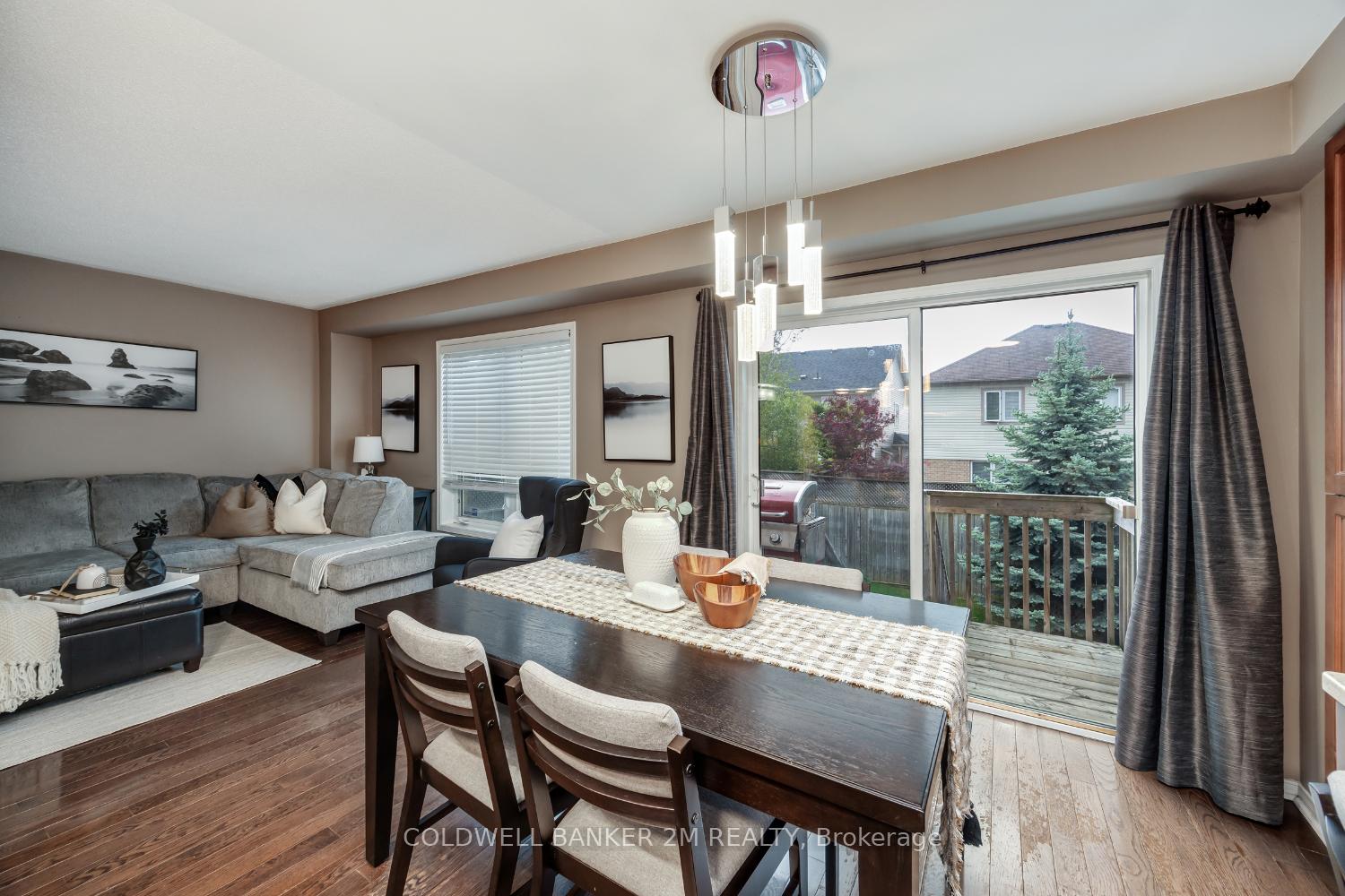 Photo 10 of 813 Taggart Crescent, Oshawa, Pinecrest — HOMEH