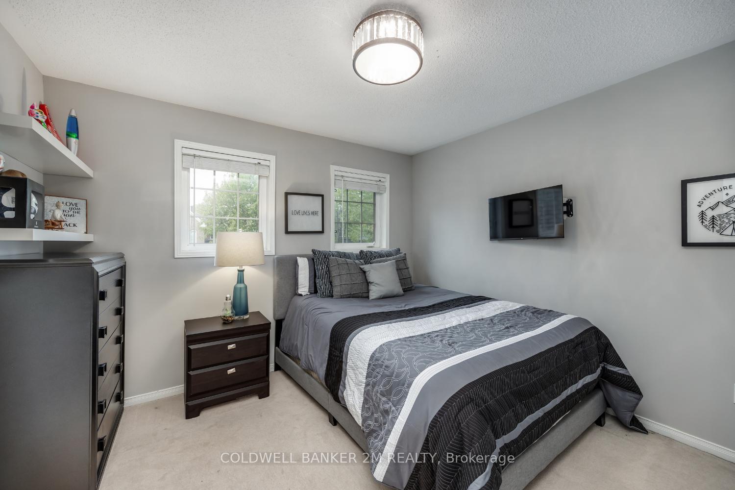 Photo 15 of 813 Taggart Crescent, Oshawa, Pinecrest — HOMEH