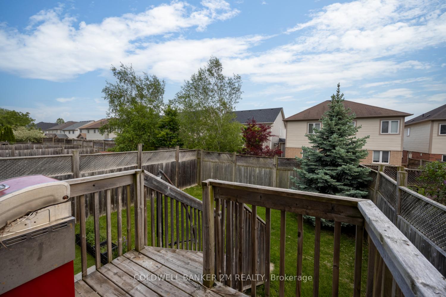 Photo 24 of 813 Taggart Crescent, Oshawa, Pinecrest — HOMEH