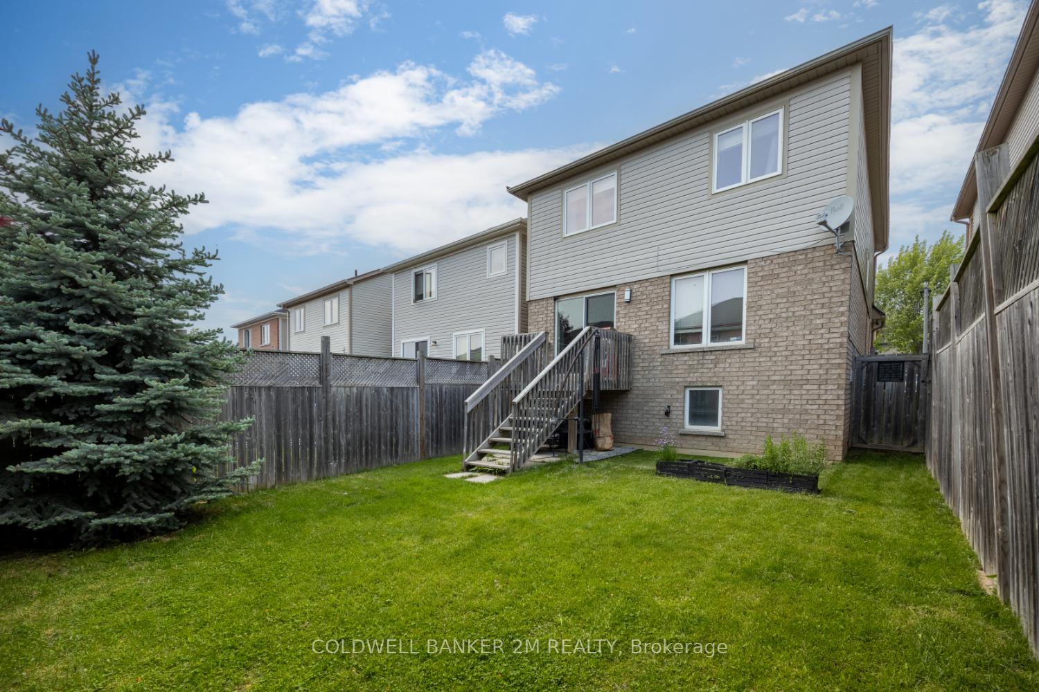 Photo 26 of 813 Taggart Crescent, Oshawa, Pinecrest — HOMEH