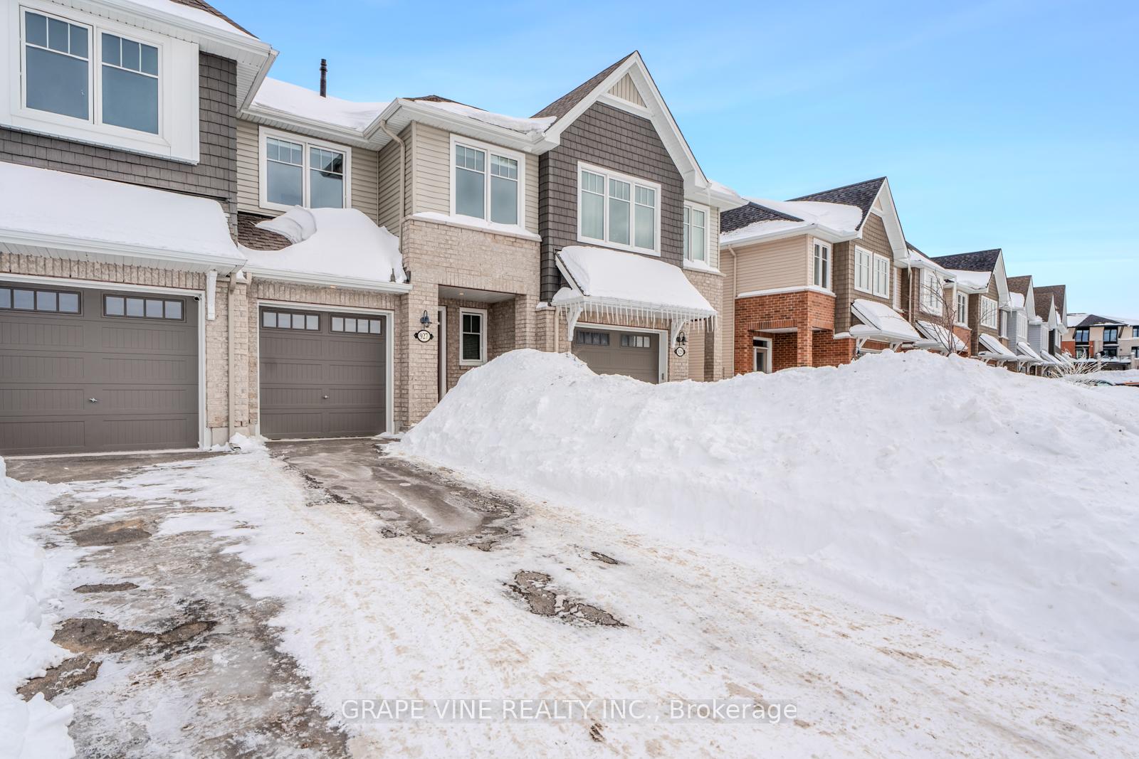 Photo 1 of 927 Geographe Terrace, Ottawa, Camelot — HOMEH