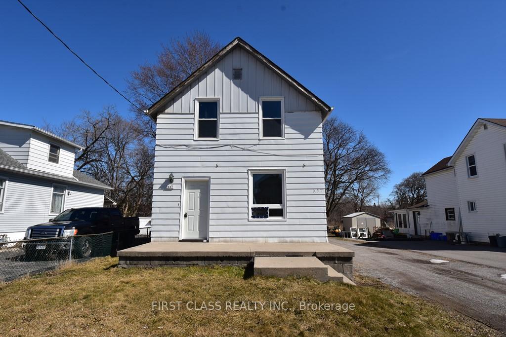 Photo 1 of Unit 2, 237 Nassau Street, Oshawa, Vanier — HOMEH
