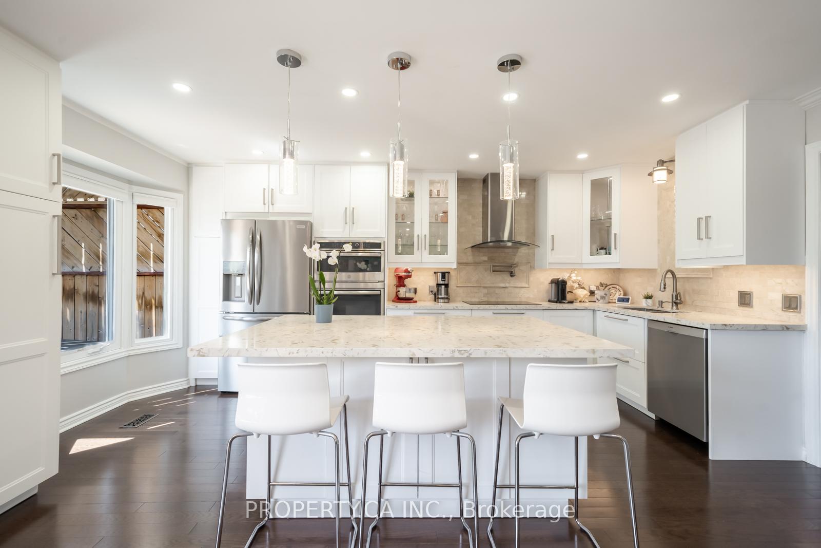 Photo 6 of 738 Aspen Road, Pickering, Amberlea — HOMEH