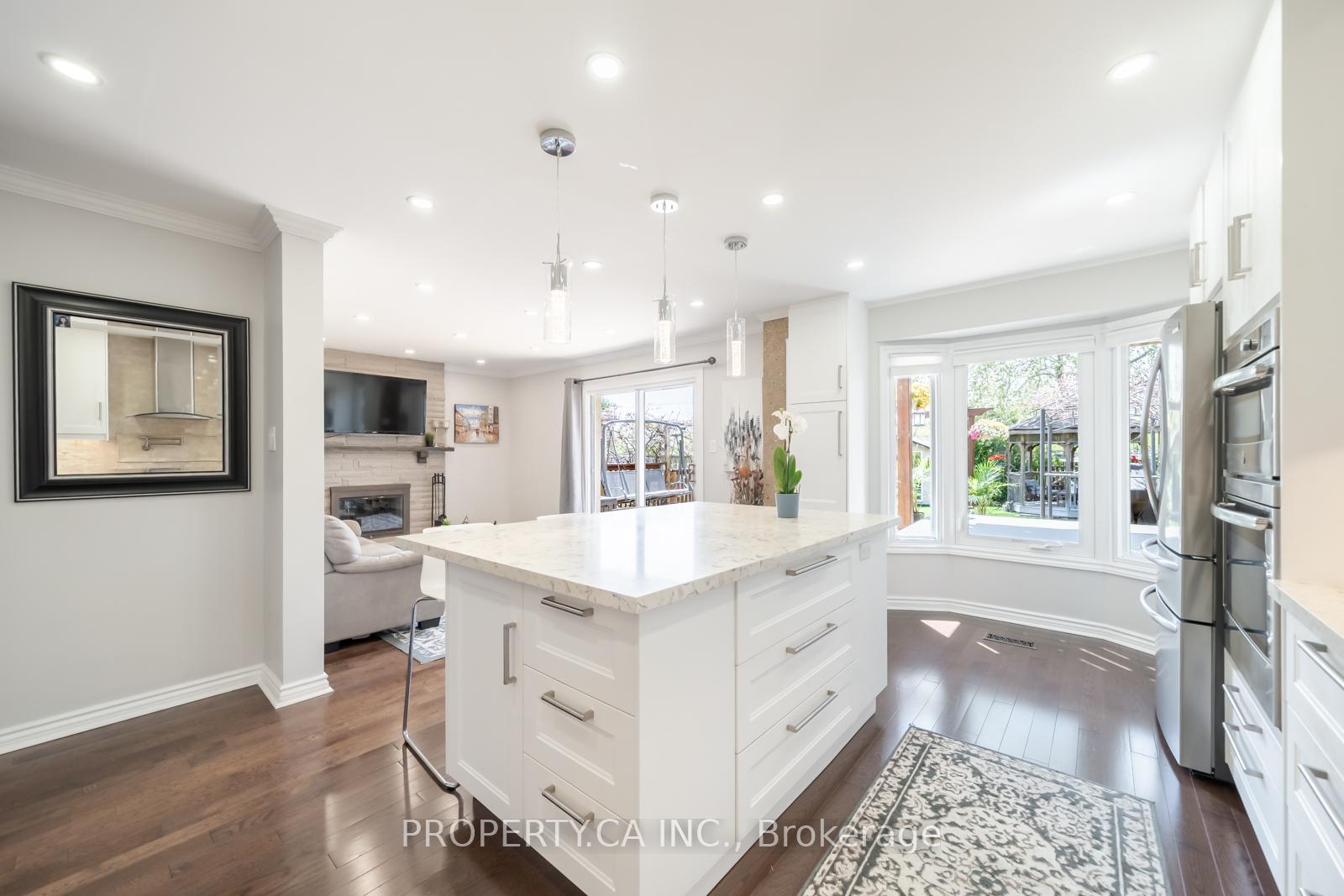 Photo 9 of 738 Aspen Road, Pickering, Amberlea — HOMEH