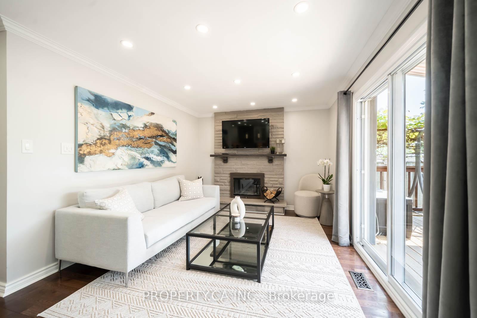 Photo 12 of 738 Aspen Road, Pickering, Amberlea — HOMEH