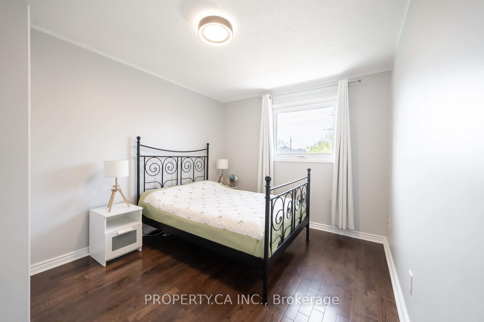 Photo 24 of 738 Aspen Road, Pickering, Amberlea — HOMEH