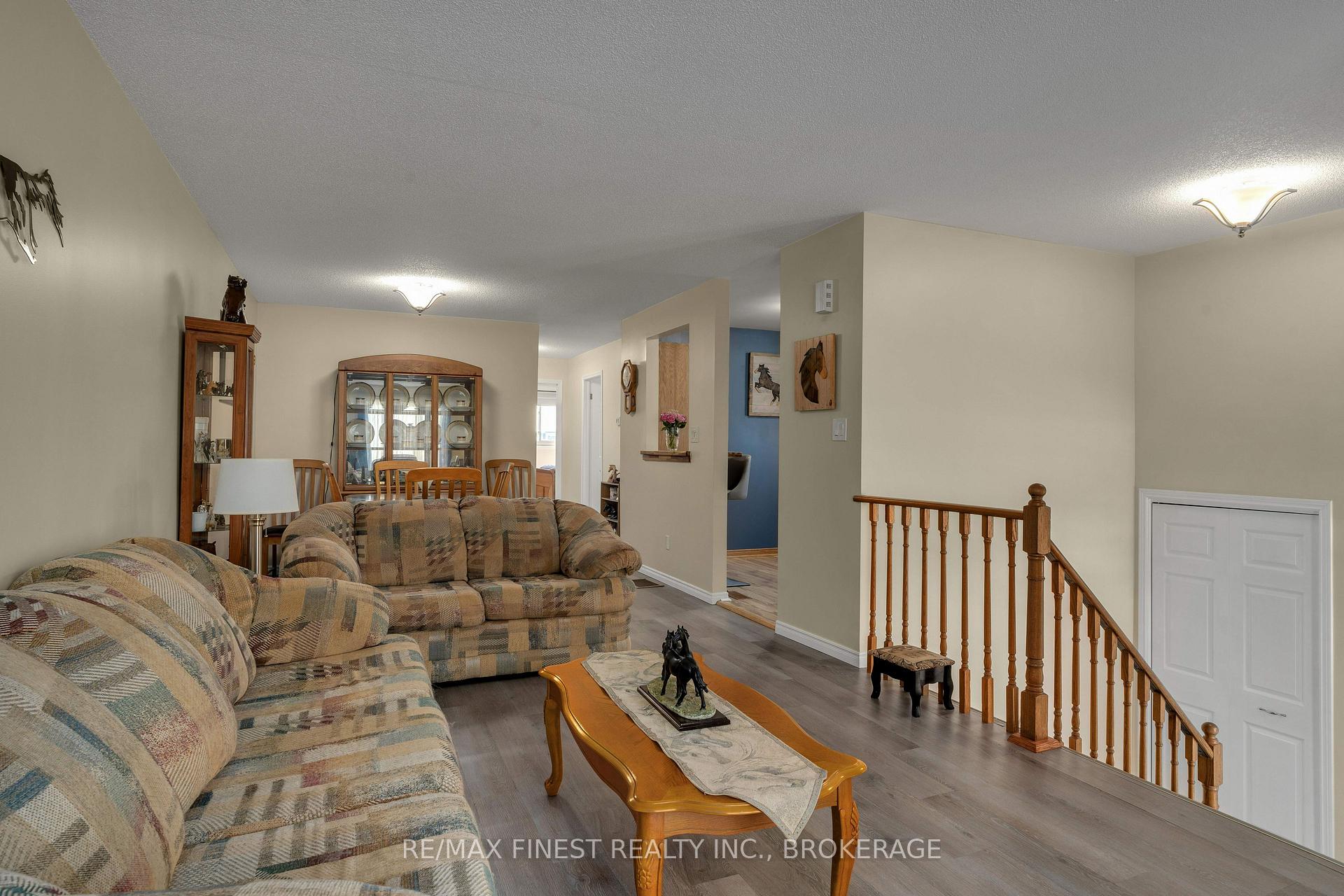 Photo 6 of 611 Davis Drive, Kingston, East Gardiners Rd — HOMEH