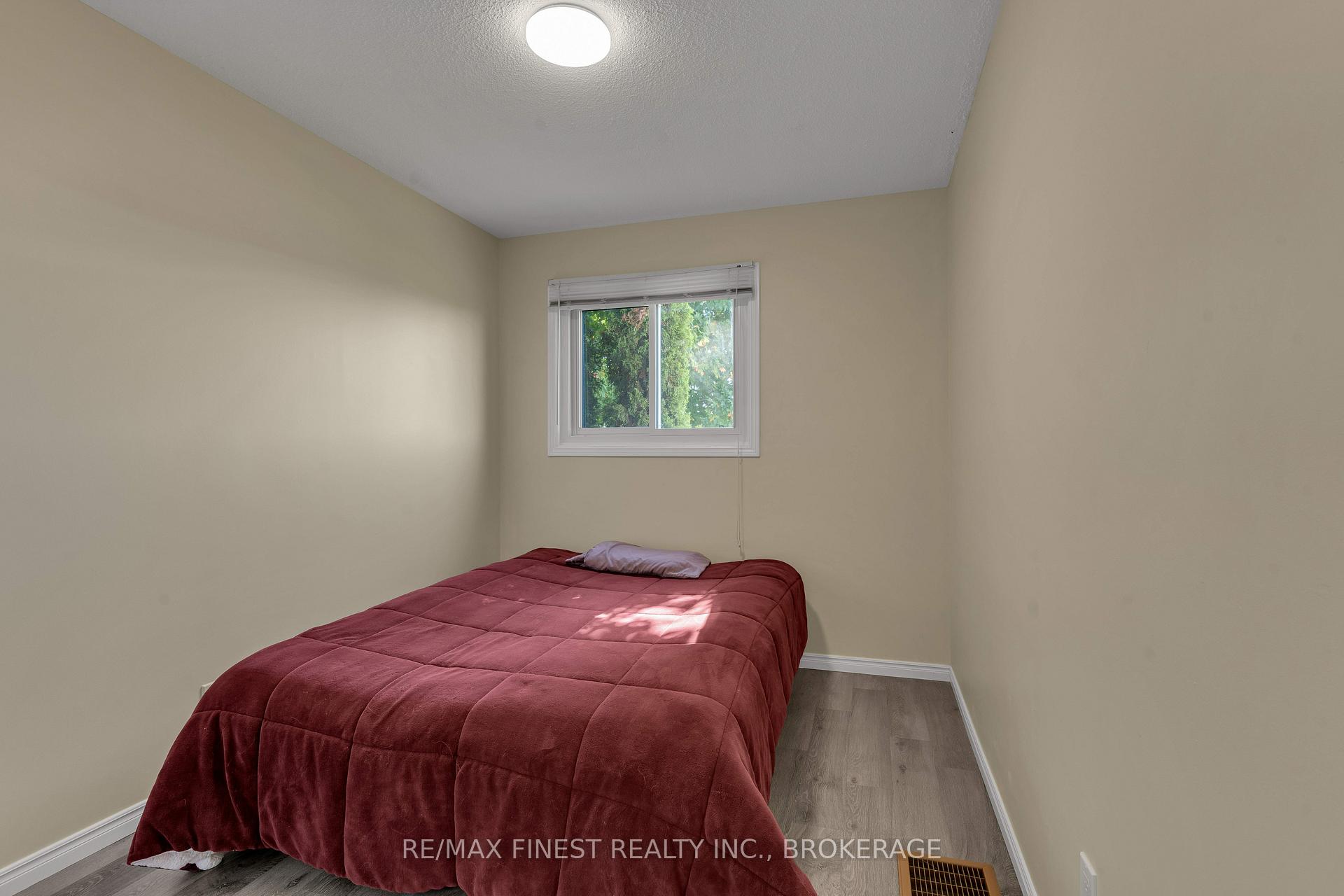 Photo 17 of 611 Davis Drive, Kingston, East Gardiners Rd — HOMEH