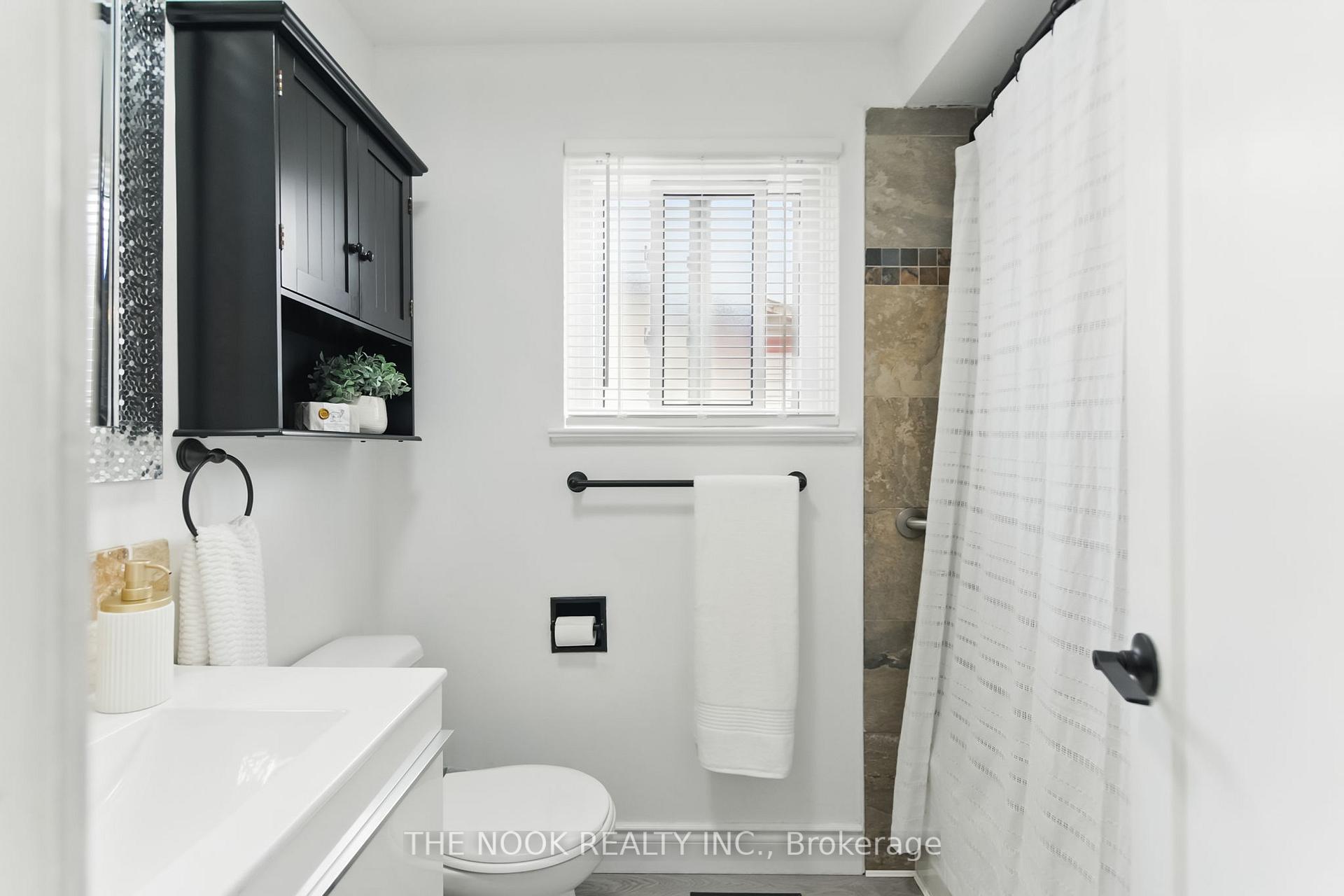 Photo 15 of 702 Hillcroft Street, Oshawa, Eastdale — HOMEH