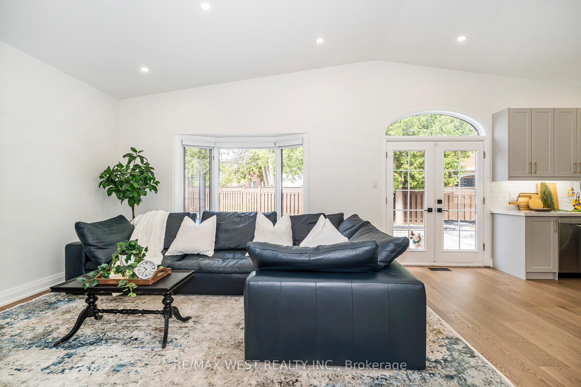 Photo 12 of 1603 Sandhurst Crescent, Pickering, Highbush — HOMEH
