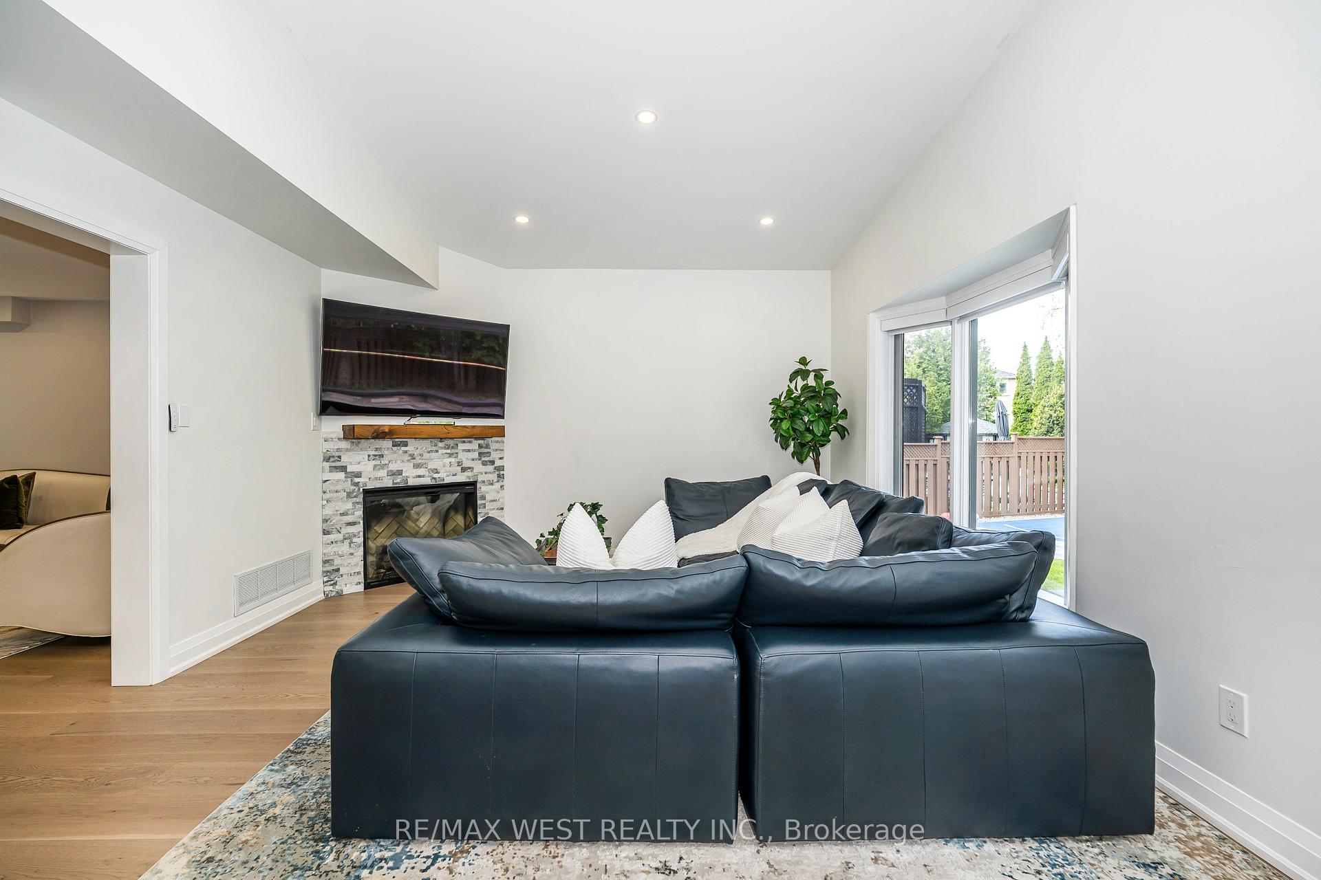 Photo 14 of 1603 Sandhurst Crescent, Pickering, Highbush — HOMEH