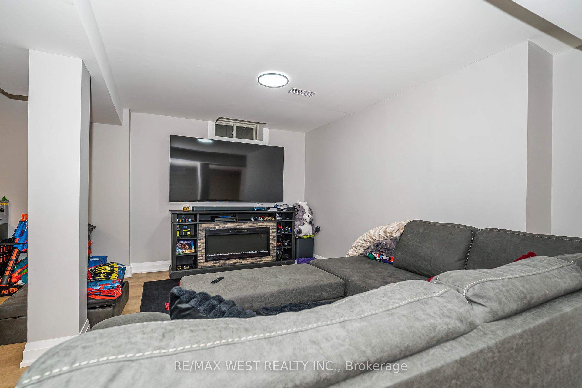 Photo 36 of 1603 Sandhurst Crescent, Pickering, Highbush — HOMEH