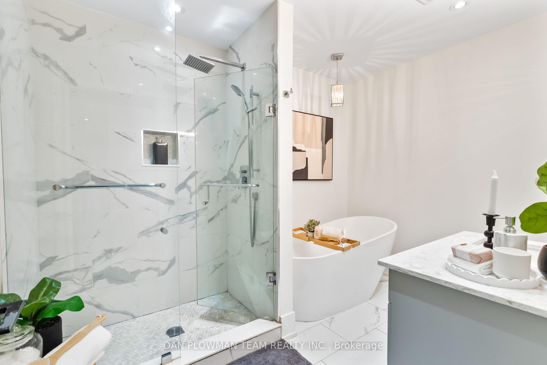 Photo 20 of 838 Krosno Boulevard, Pickering, Bay Ridges — HOMEH