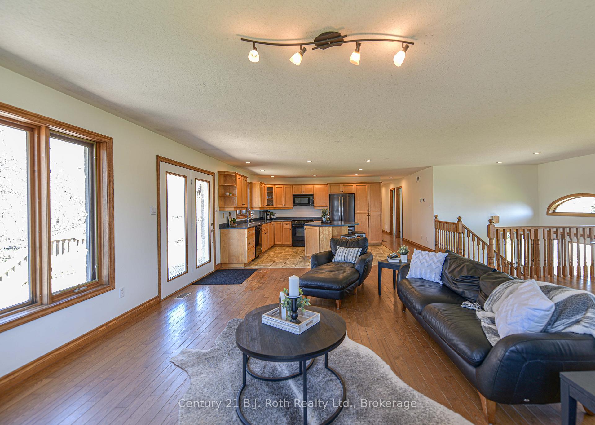 Photo 12 of 4086 Lawton Lane, Ramara, Atherley — HOMEH