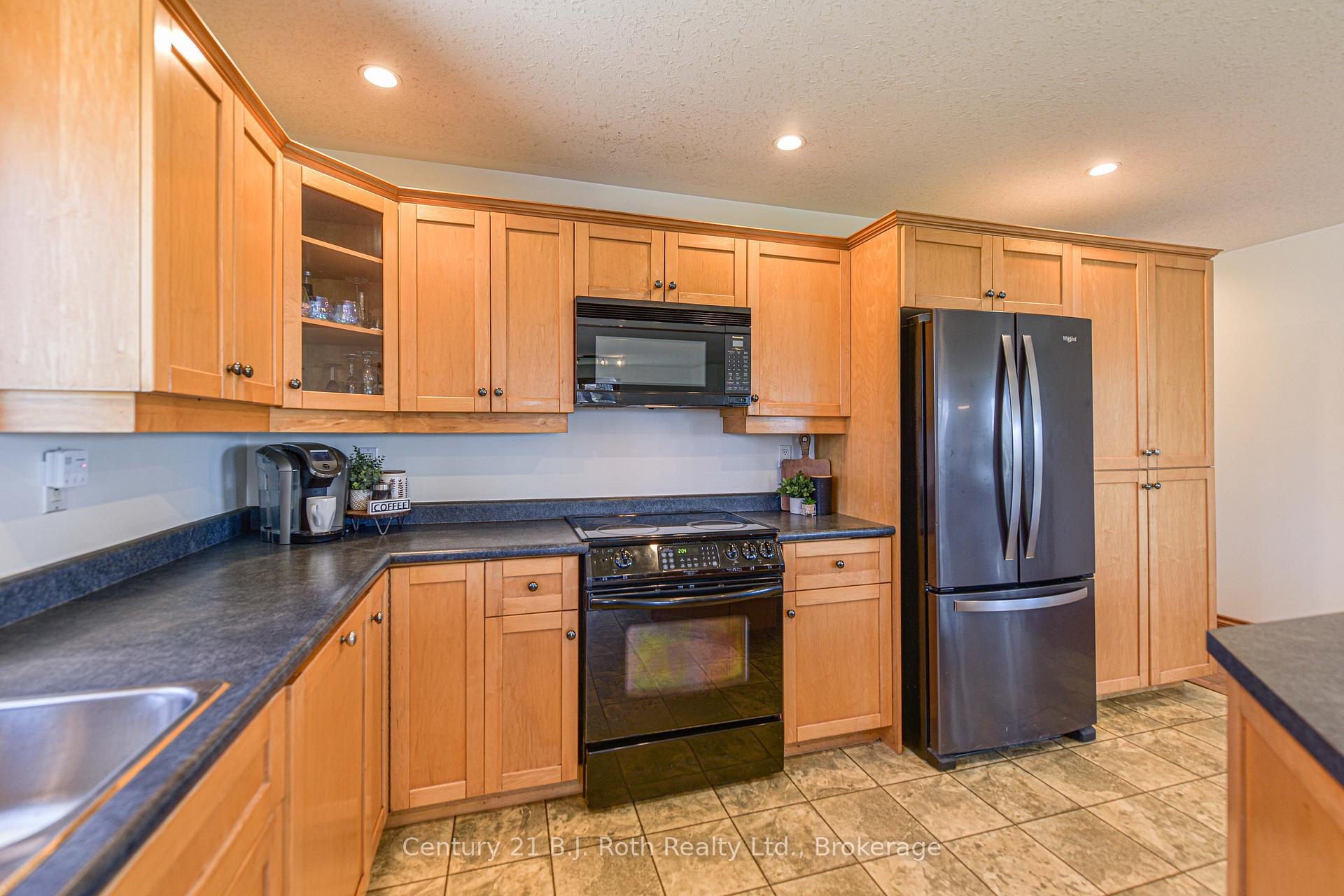 Photo 16 of 4086 Lawton Lane, Ramara, Atherley — HOMEH