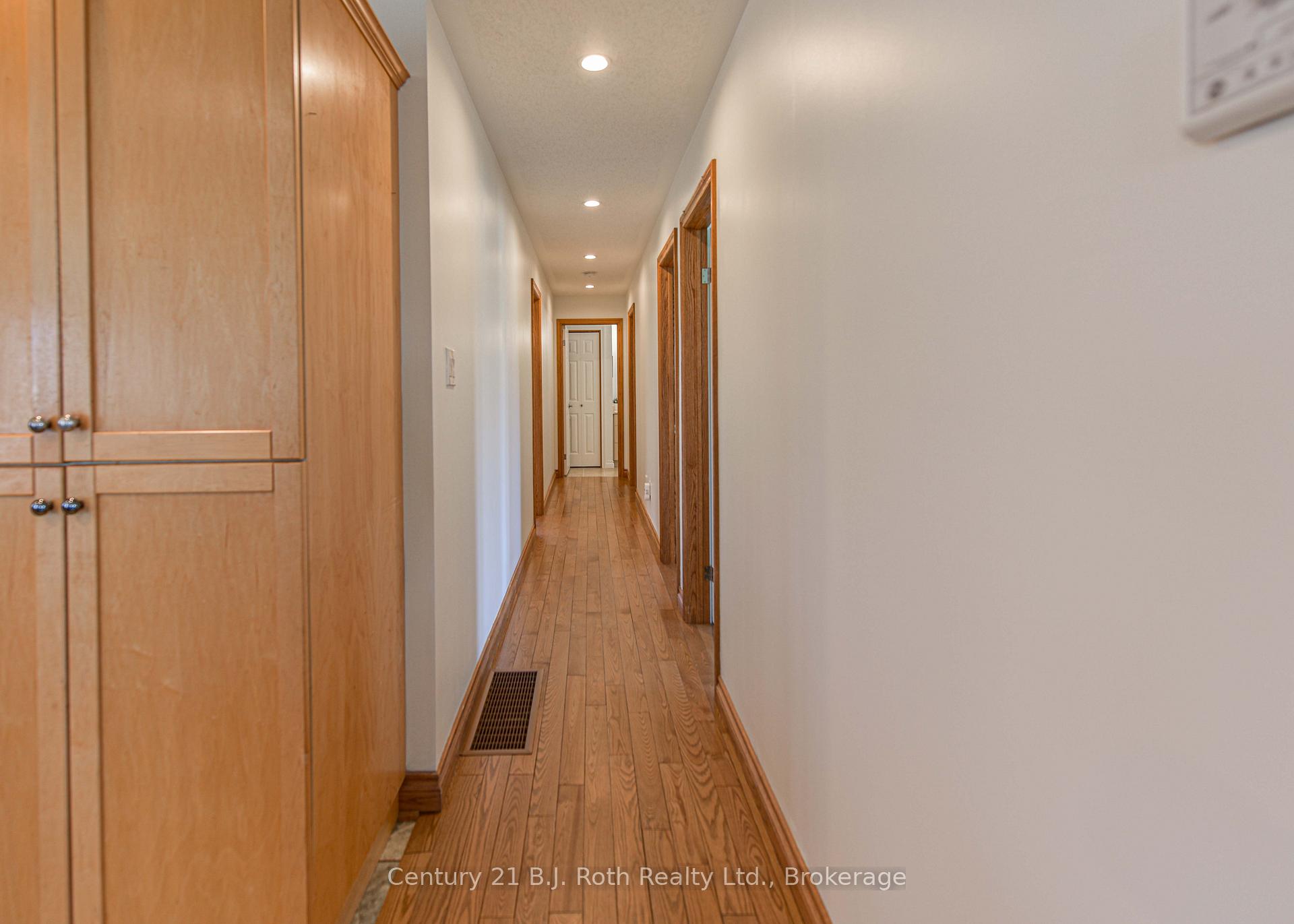Photo 17 of 4086 Lawton Lane, Ramara, Atherley — HOMEH