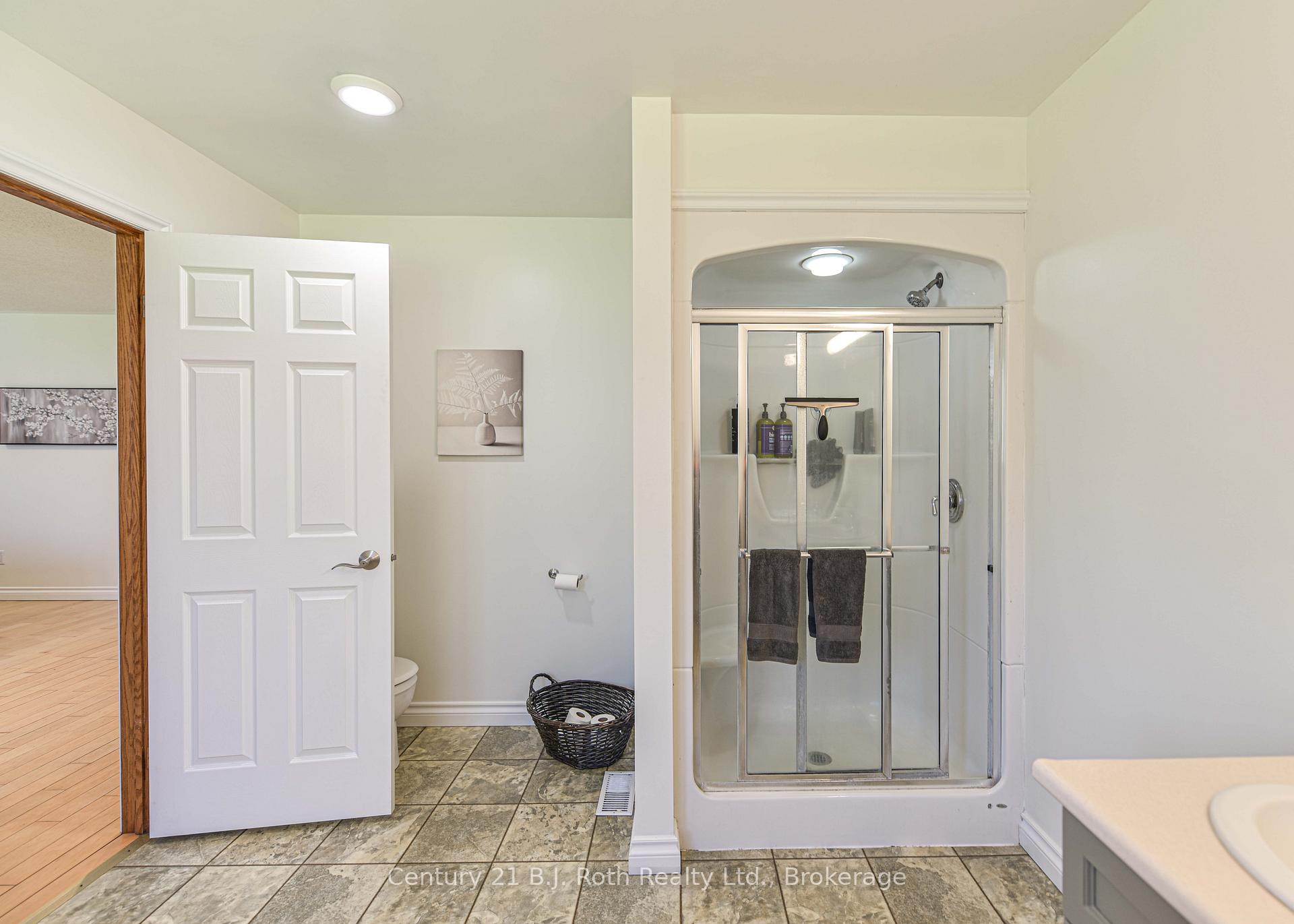 Photo 23 of 4086 Lawton Lane, Ramara, Atherley — HOMEH