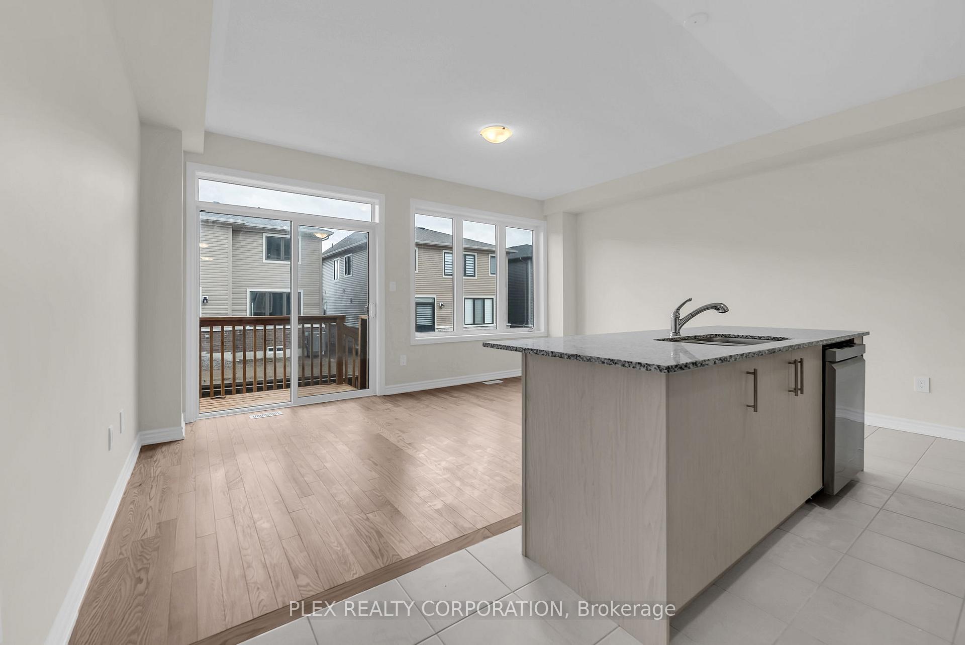 Photo 10 of 681 Ribstone Court, Oshawa, Pinecrest — HOMEH