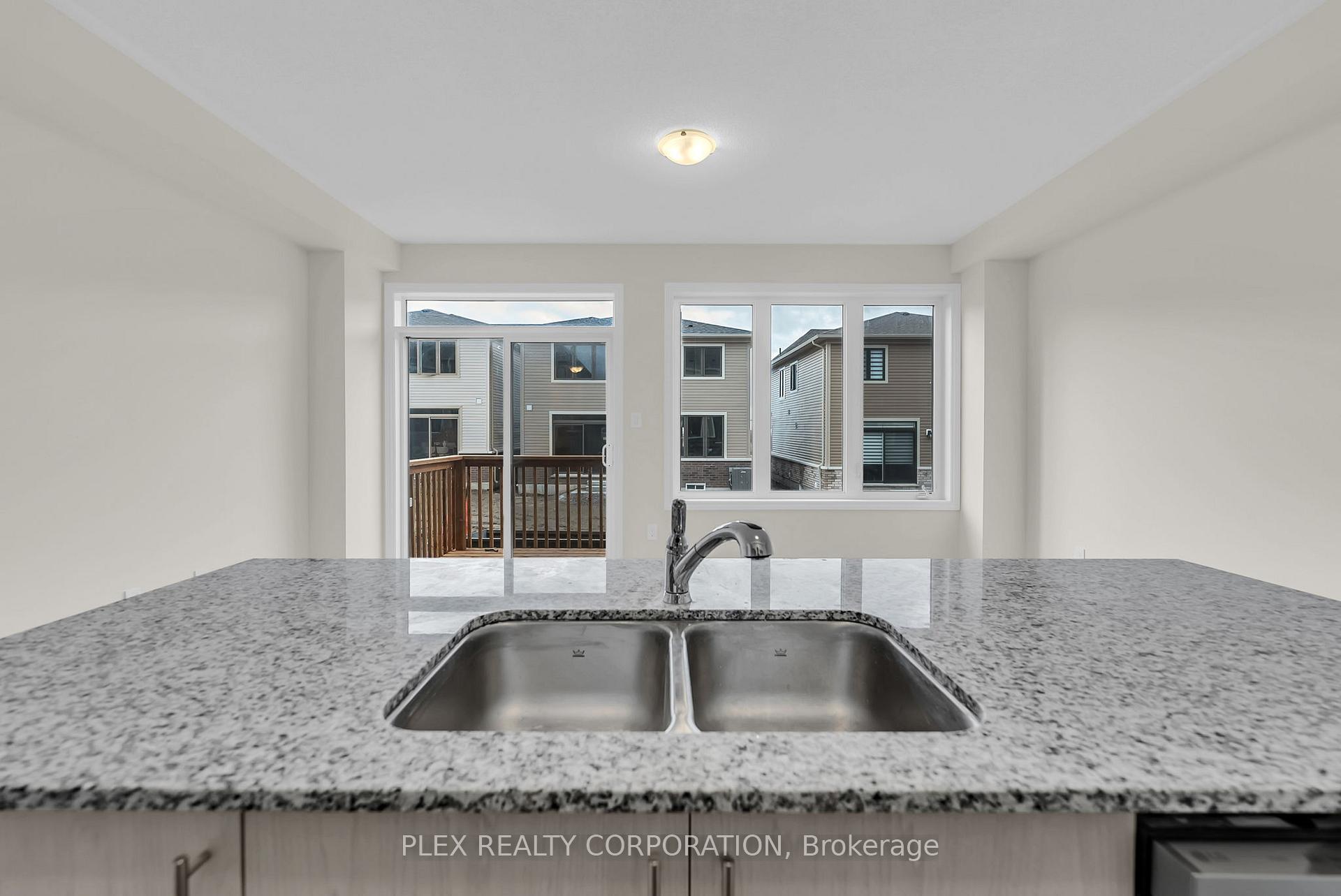 Photo 21 of 681 Ribstone Court, Oshawa, Pinecrest — HOMEH