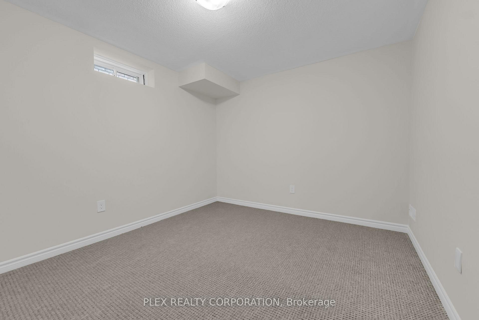 Photo 27 of 681 Ribstone Court, Oshawa, Pinecrest — HOMEH