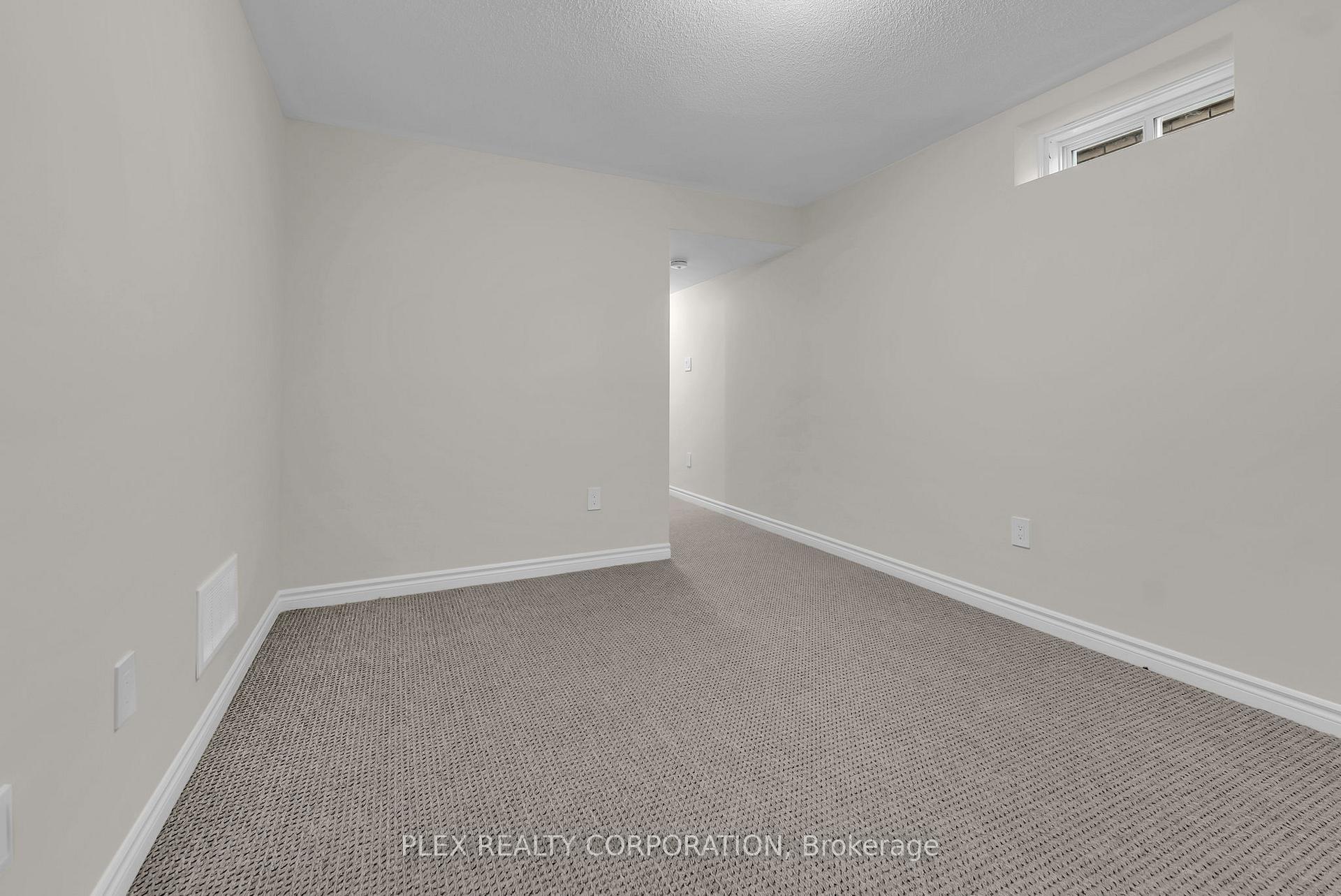 Photo 28 of 681 Ribstone Court, Oshawa, Pinecrest — HOMEH
