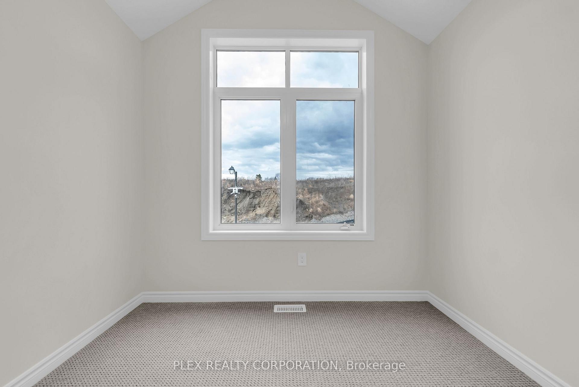 Photo 42 of 681 Ribstone Court, Oshawa, Pinecrest — HOMEH