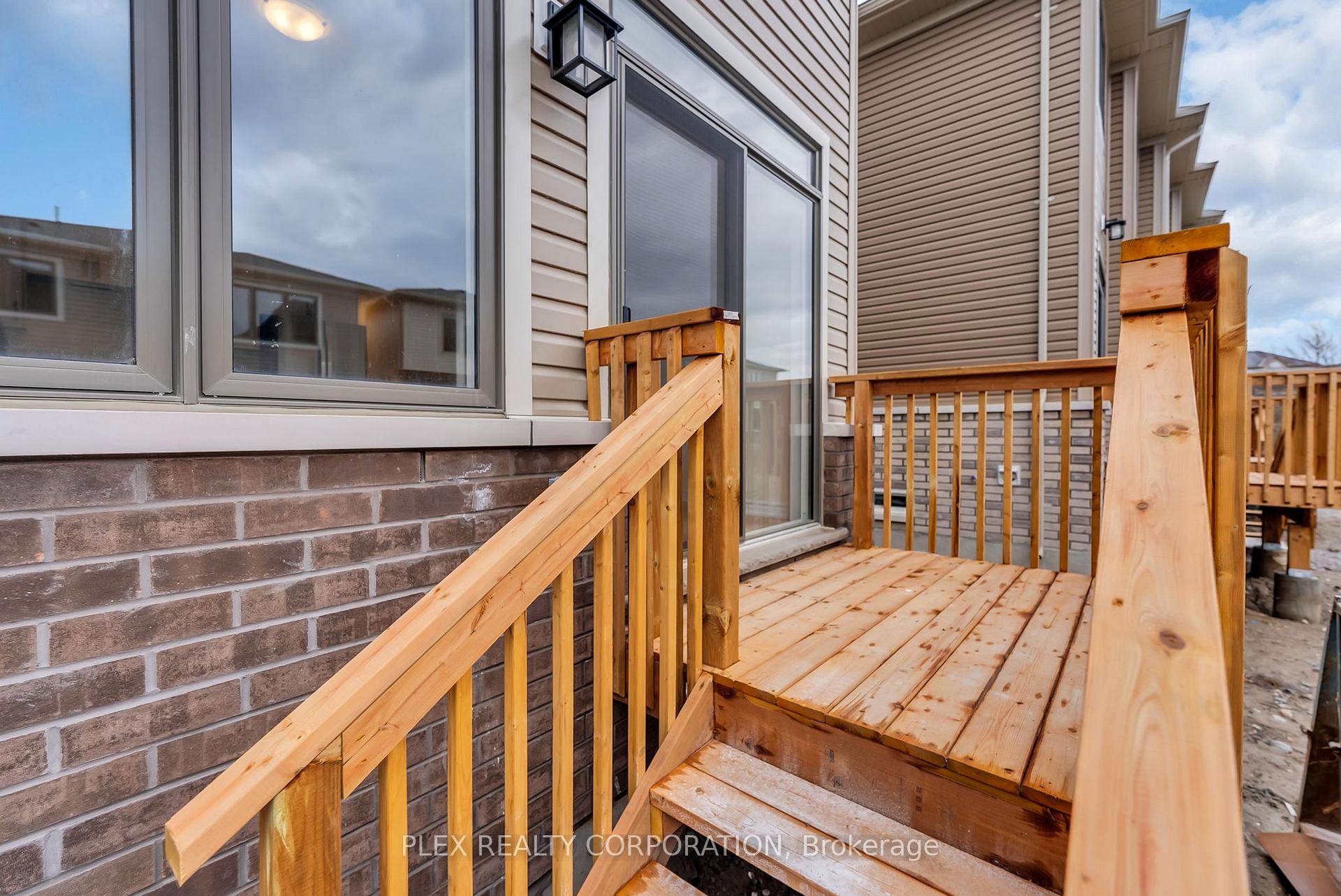 Photo 45 of 681 Ribstone Court, Oshawa, Pinecrest — HOMEH