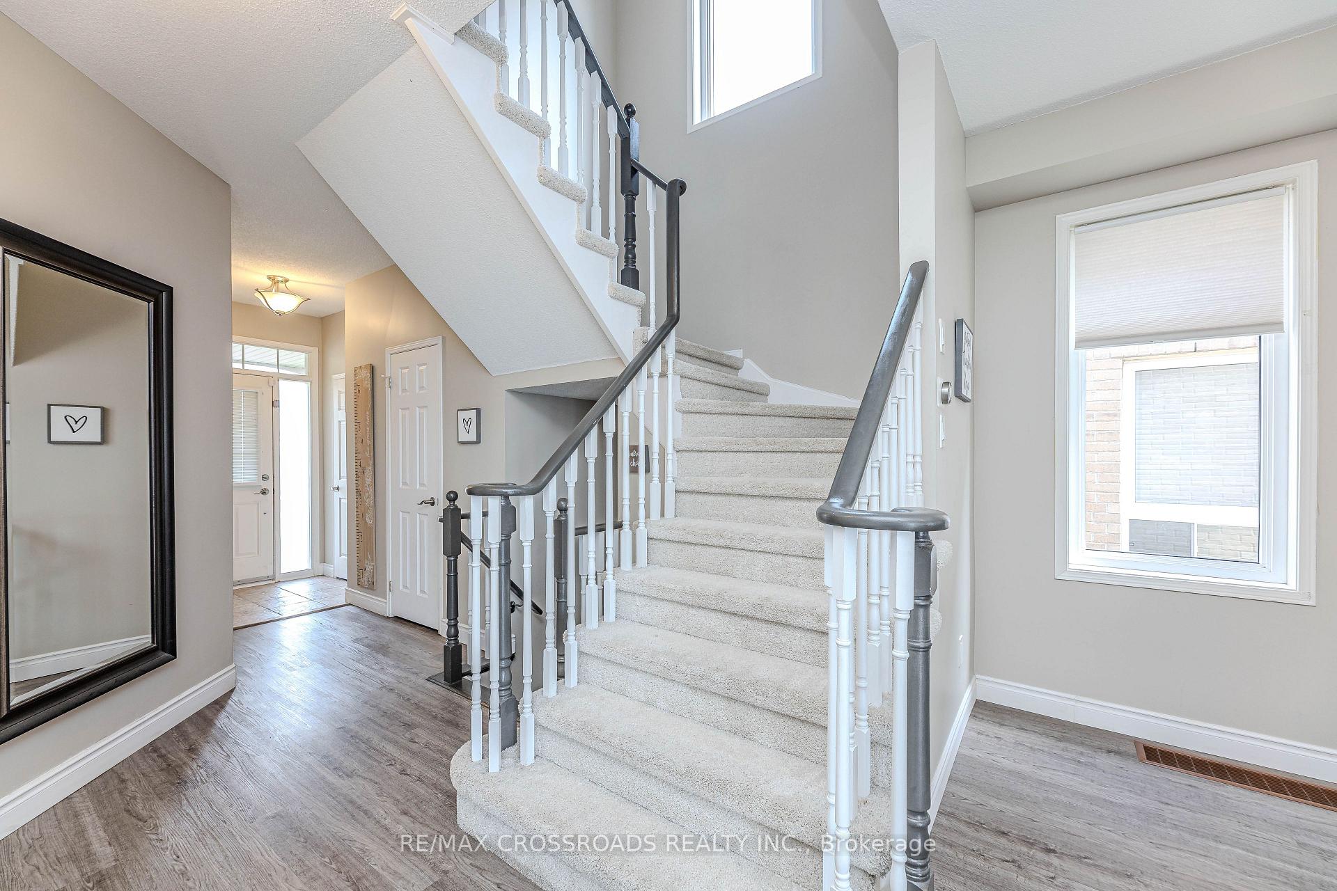 Photo 17 of 467 Rougewalk Drive, Pickering, Rouge Park — HOMEH